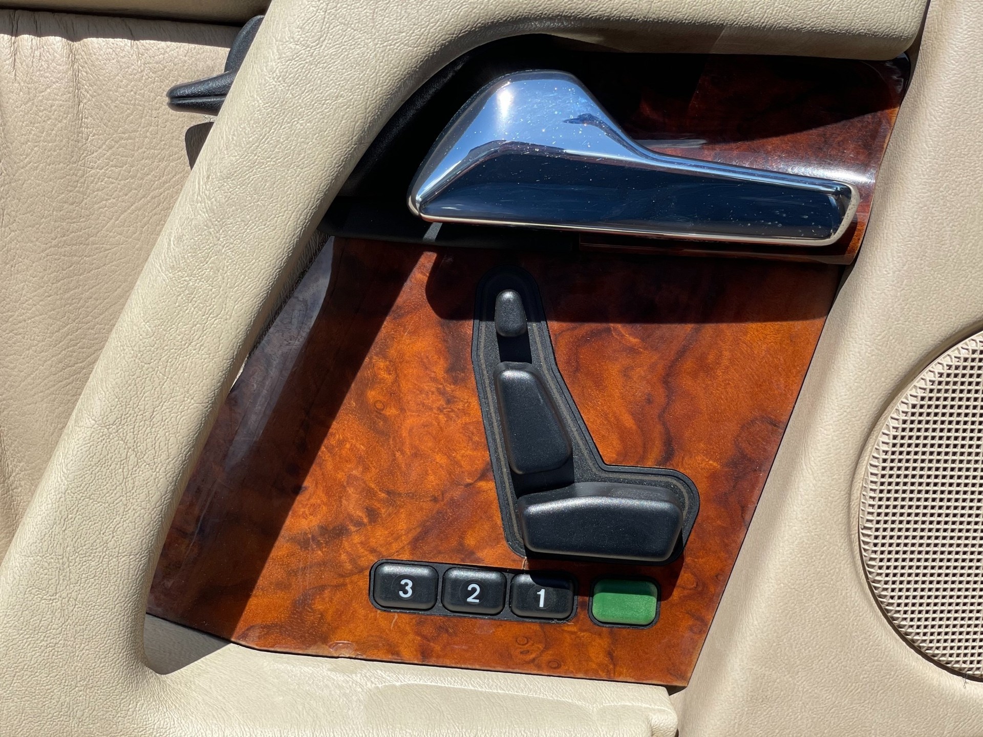 MERCEDES-BENZ SL 600 Automatic I V12 I 394PS I-image-23
