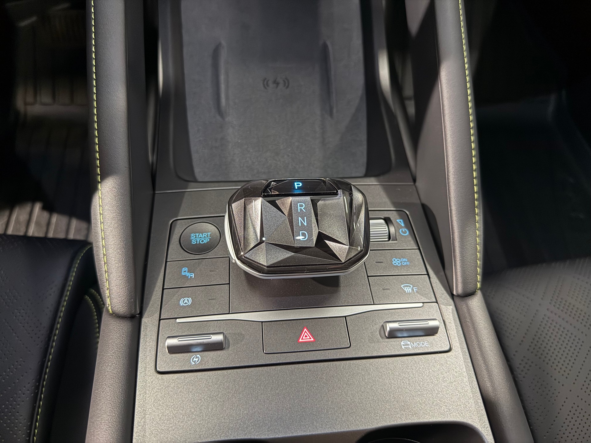 BYD Atto2 45 kWh Boost-image-19