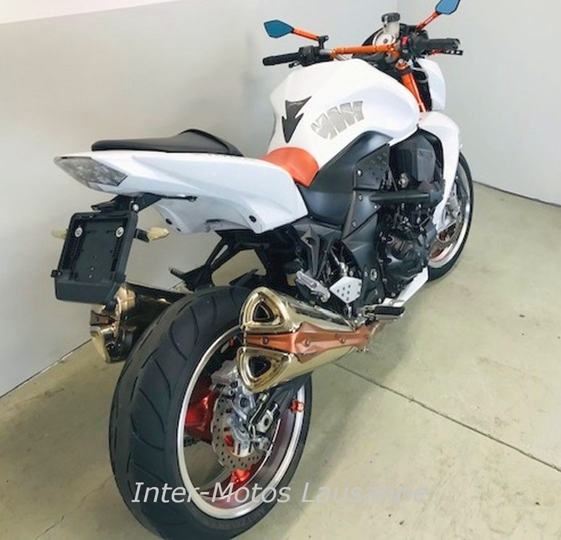 KAWASAKI Z1000-image-2