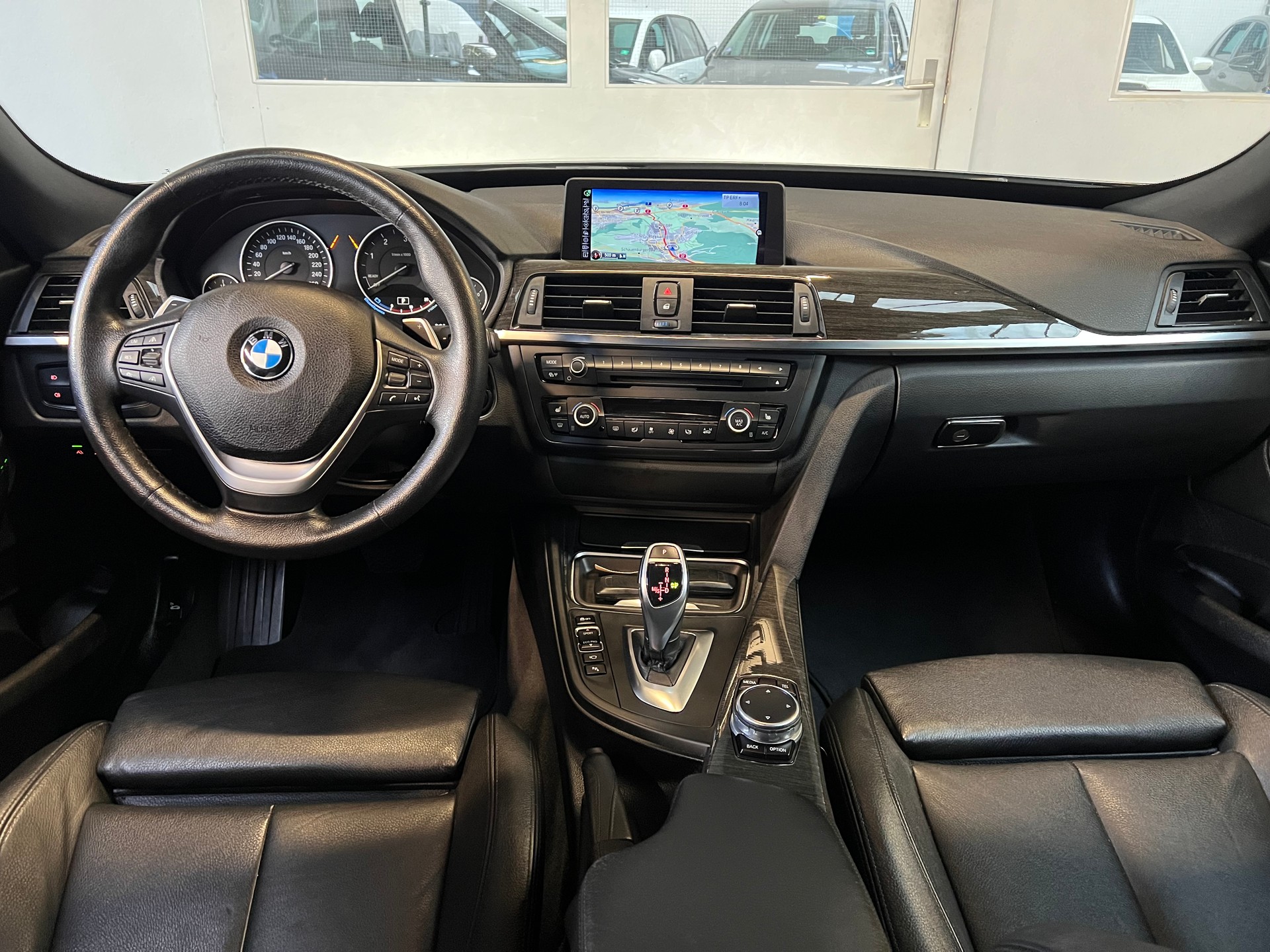 BMW 335d GT xDrive Steptronic-image-4