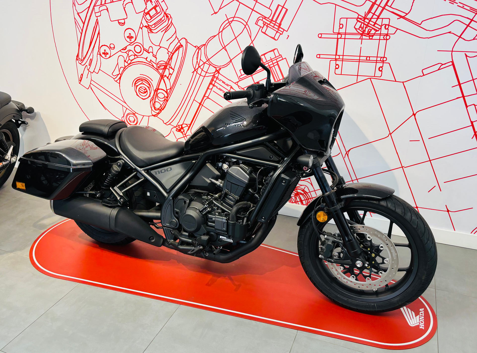 HONDA CMX 1100 DCTRebel Touring-image-1