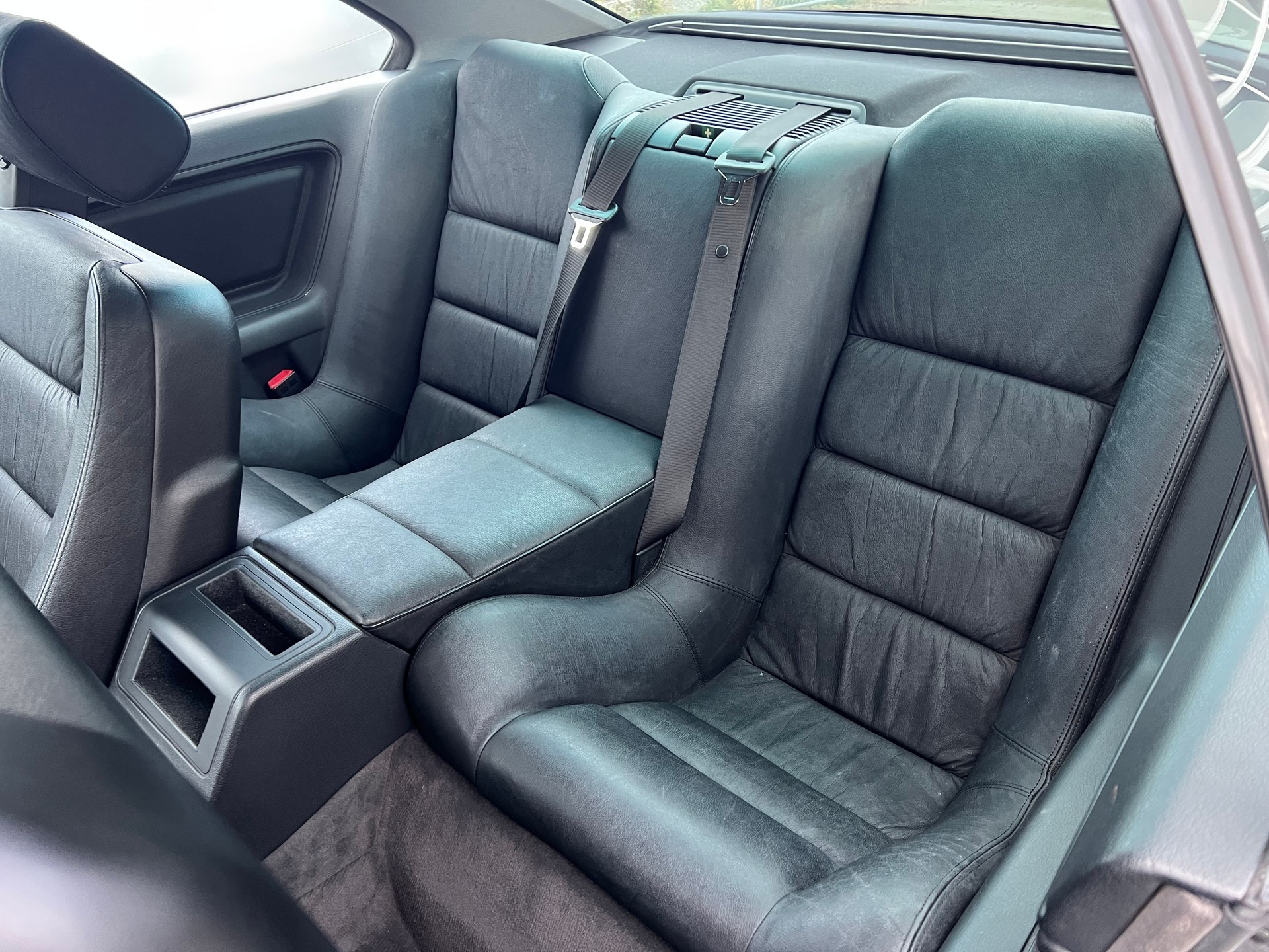 BMW 850i A VETERAN-image-13