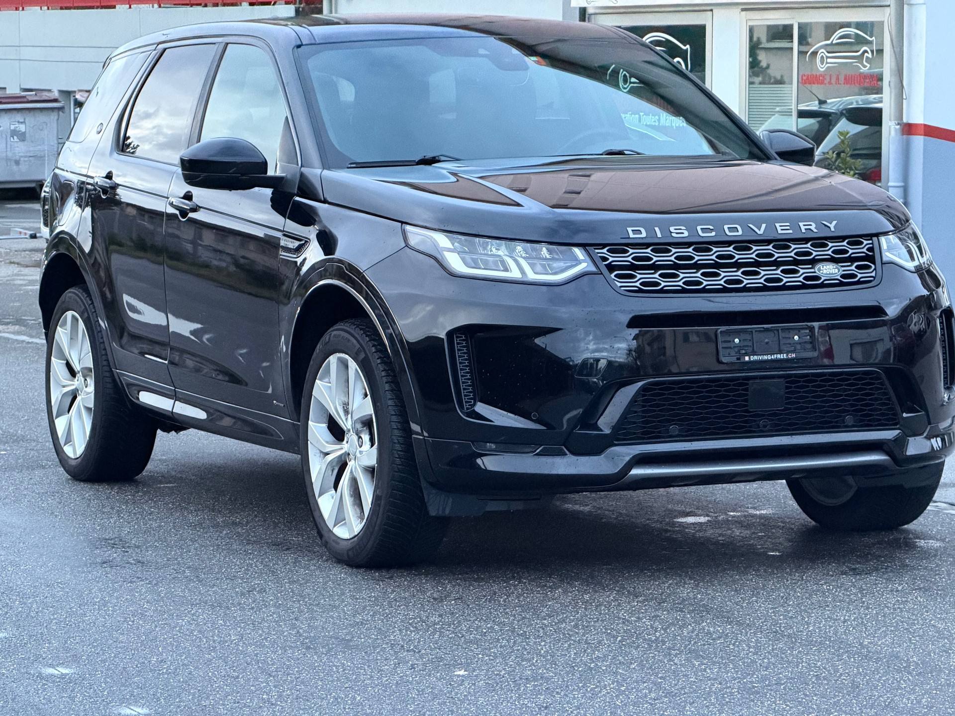 LAND ROVER Discovery Sport R Dyn P200 2.0 Si4 MHEV SE AT9-showroom-element-1