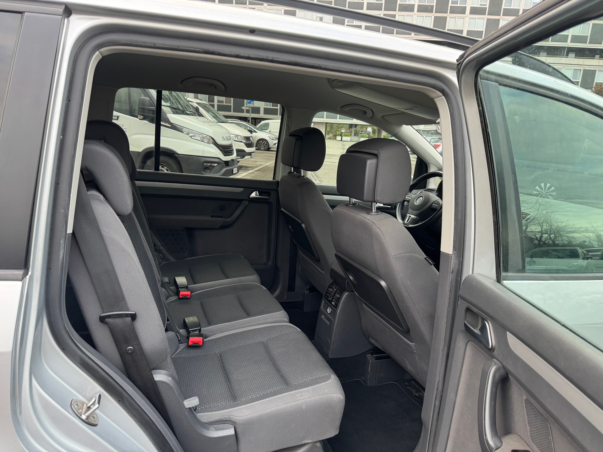 VW Touran 1.6 TDI BlueMotion Technology Comfortline-image-12