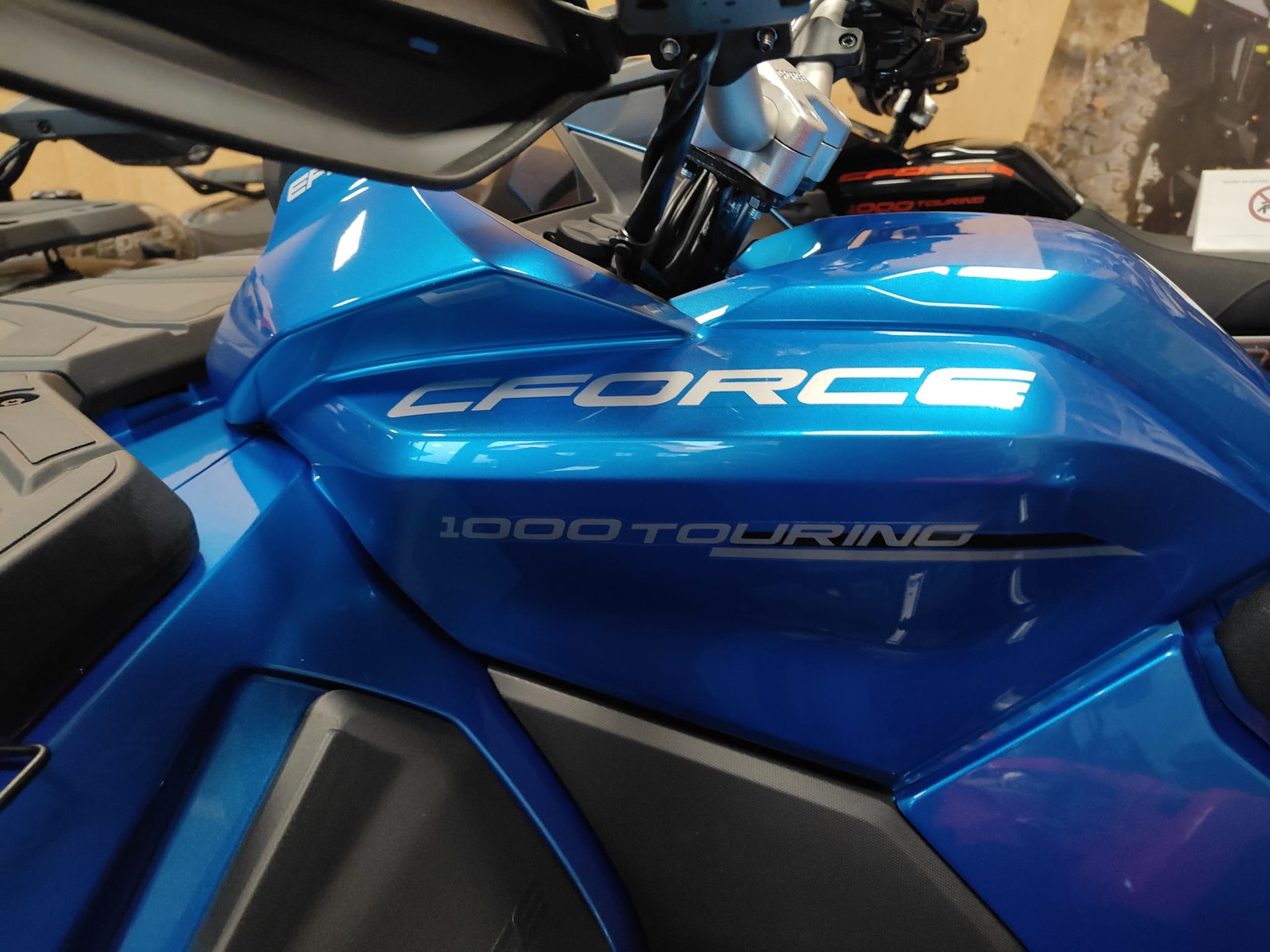 CF MOTO CFORCE 1000 Touring-image-2