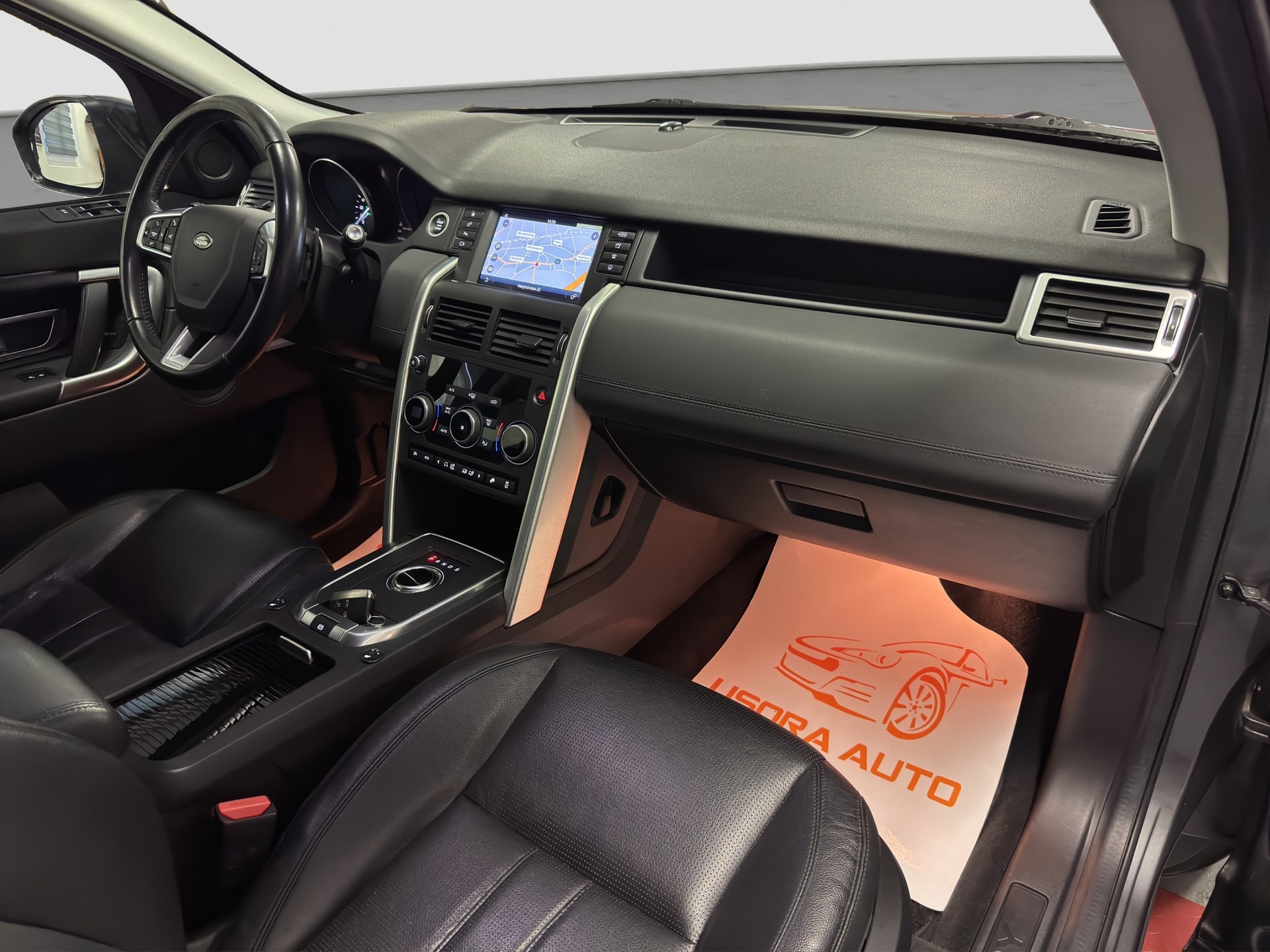 LAND ROVER Discovery Sport 2.0 TD4 HSE Luxury AT9-image-11