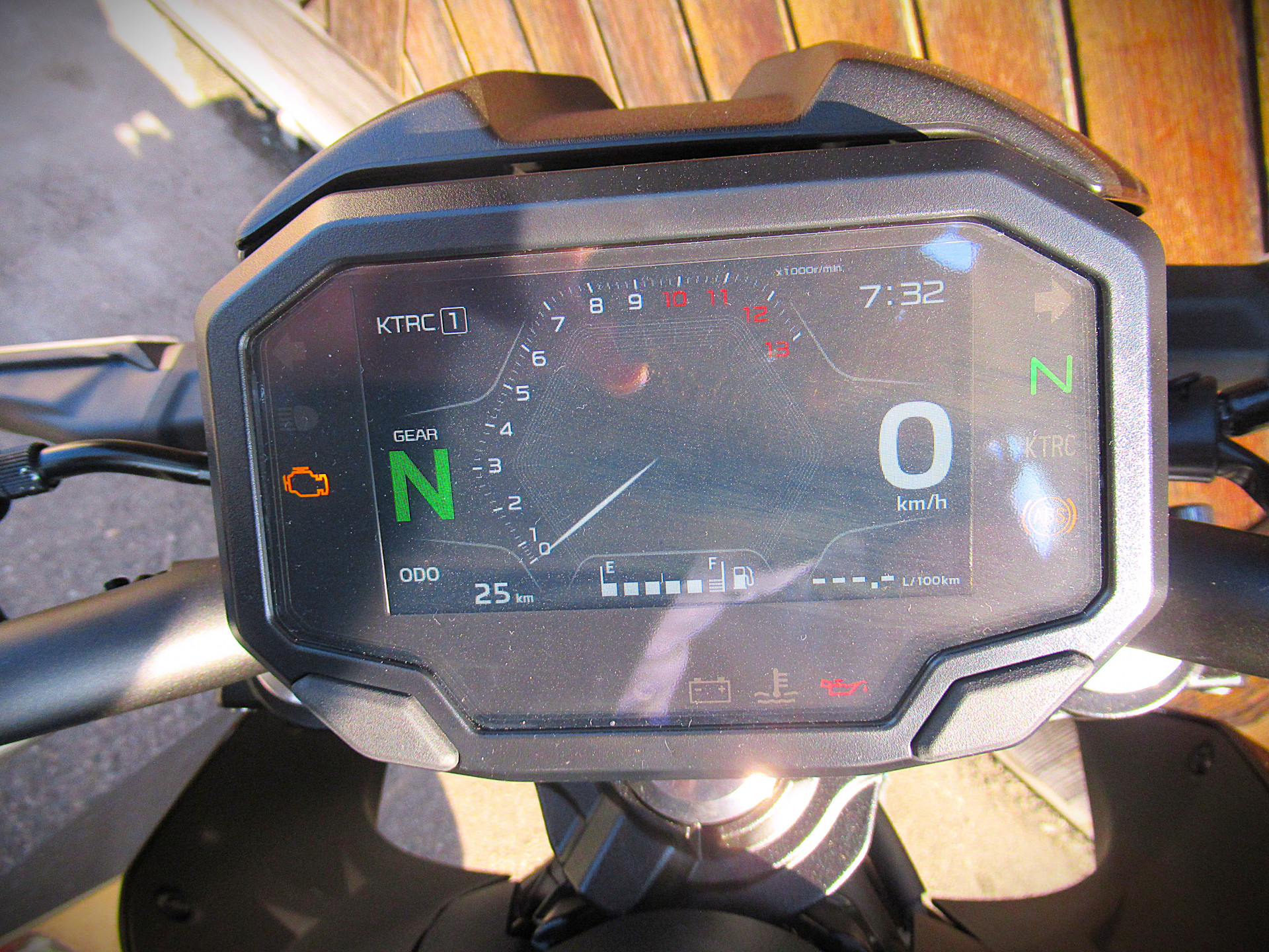 KAWASAKI Z 650 S-image-6