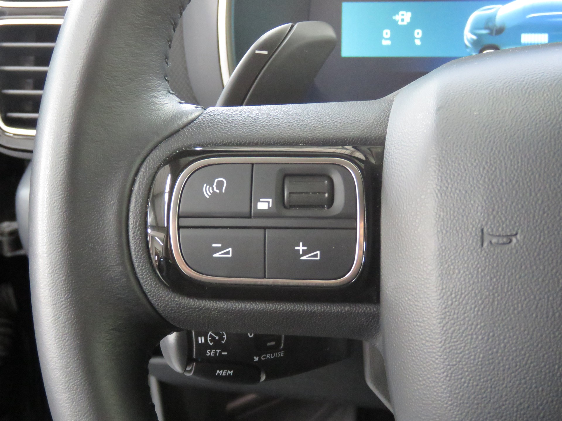 CITROEN C5 Aircross 1.6 PHEV Swiss Edition-image-23