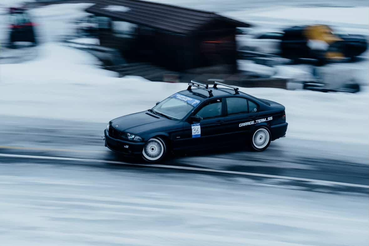 BMW E46 323i-image-2