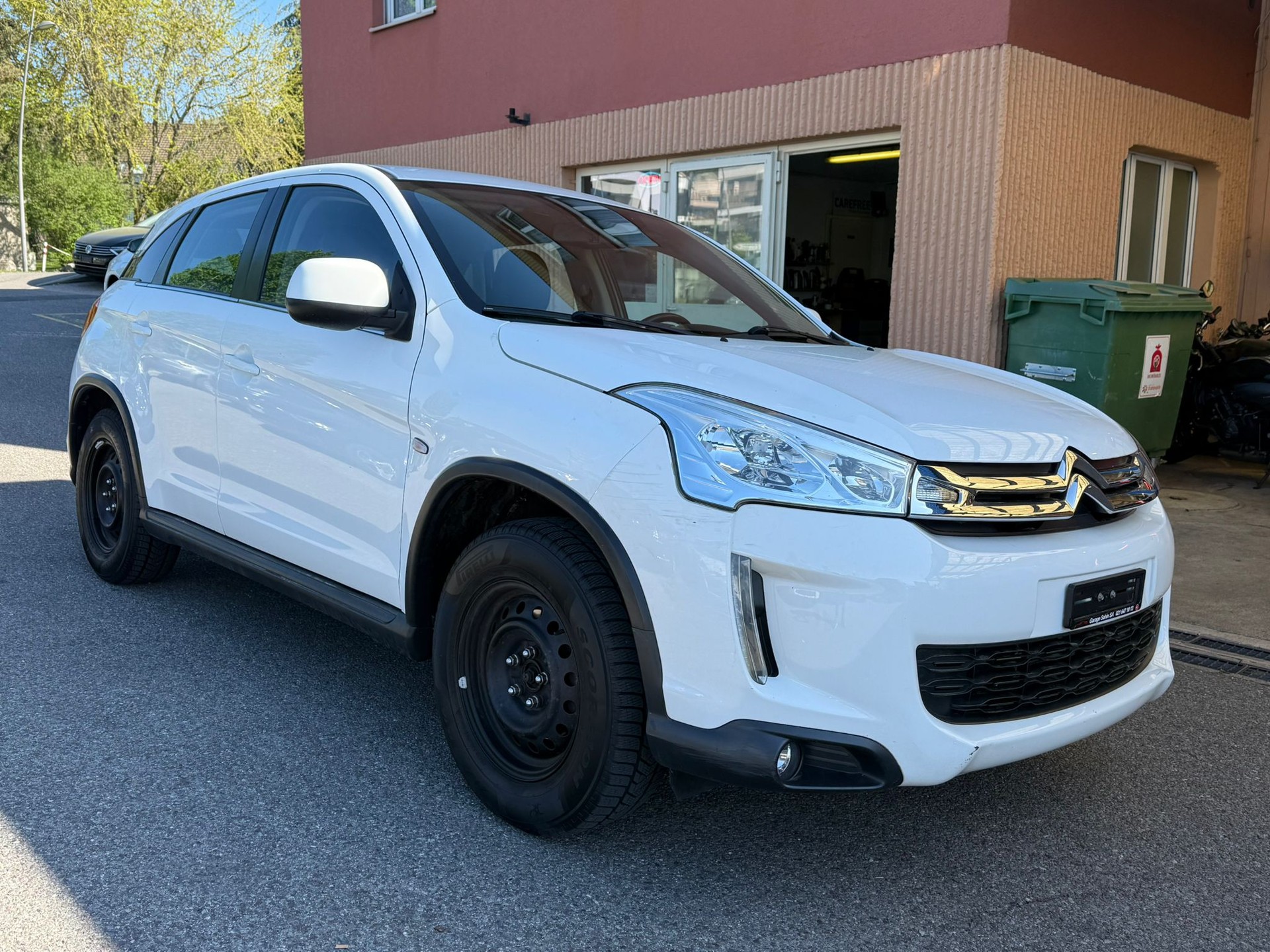 CITROEN C4 Aircross 1.6 HDi Attraction 4WD-image-4