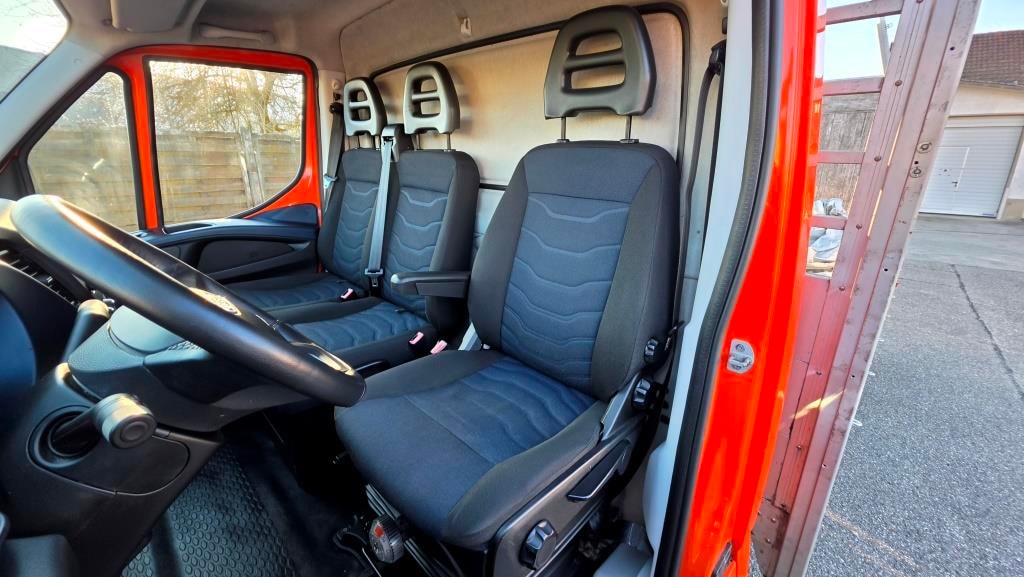 IVECO 33 S 14 A8-image-9