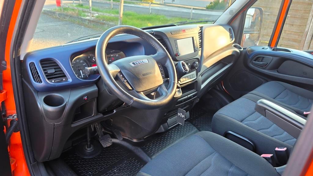 IVECO 33 S 14 A8-image-10