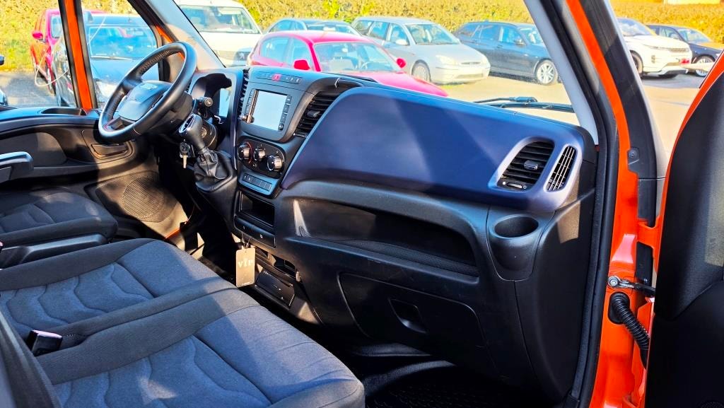 IVECO 33 S 14 A8-image-12