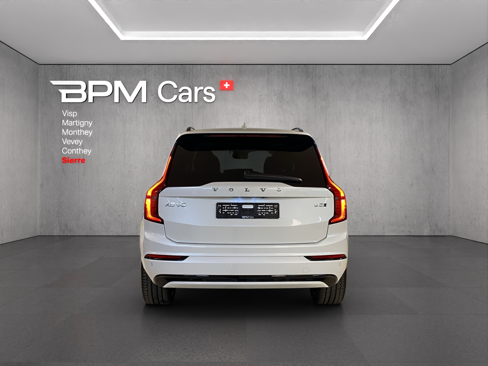 VOLVO XC90 B5 Benzin Mild Hybrid AWD Ultra Dark Geartronic-showroom-element-3