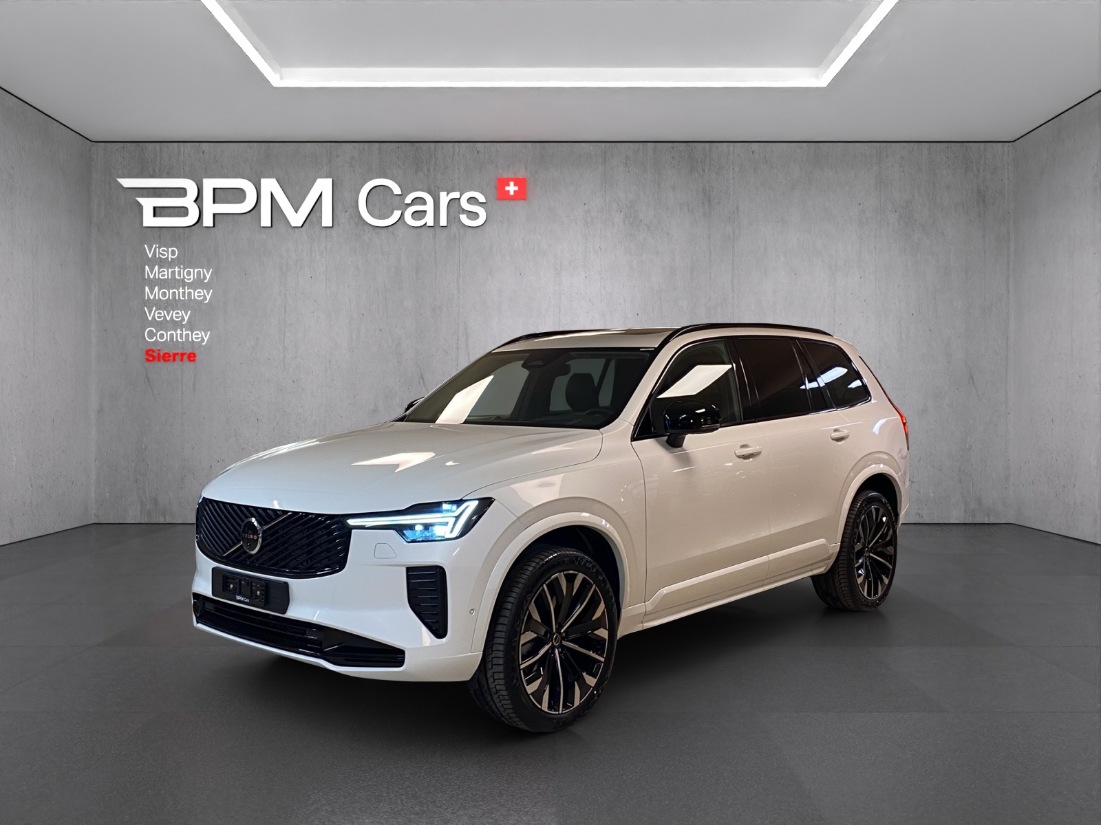 VOLVO XC90 B5 Benzin Mild Hybrid AWD Ultra Dark Geartronic