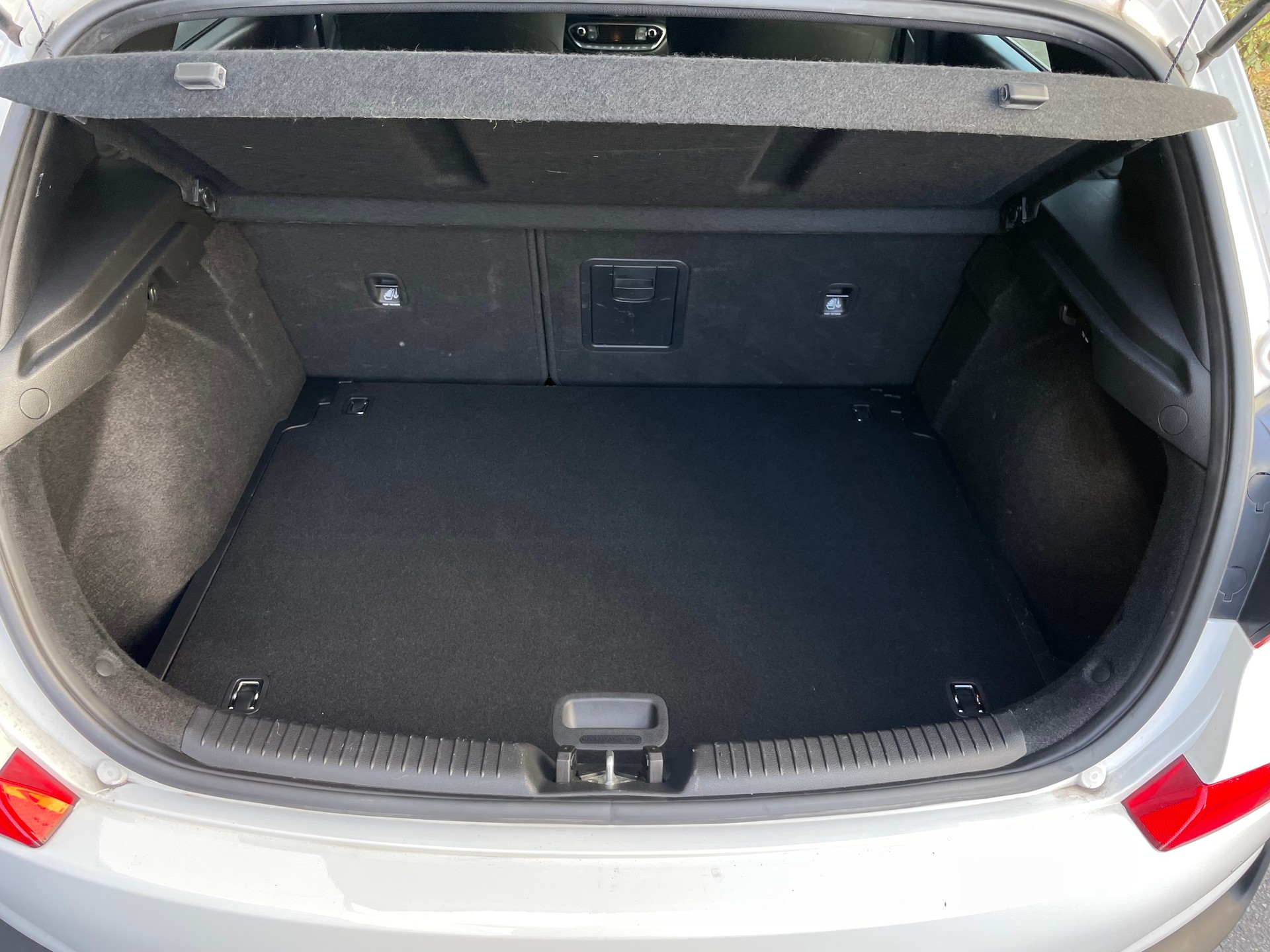HYUNDAI i30 1.4 T-GDi N-Line DCT-image-14
