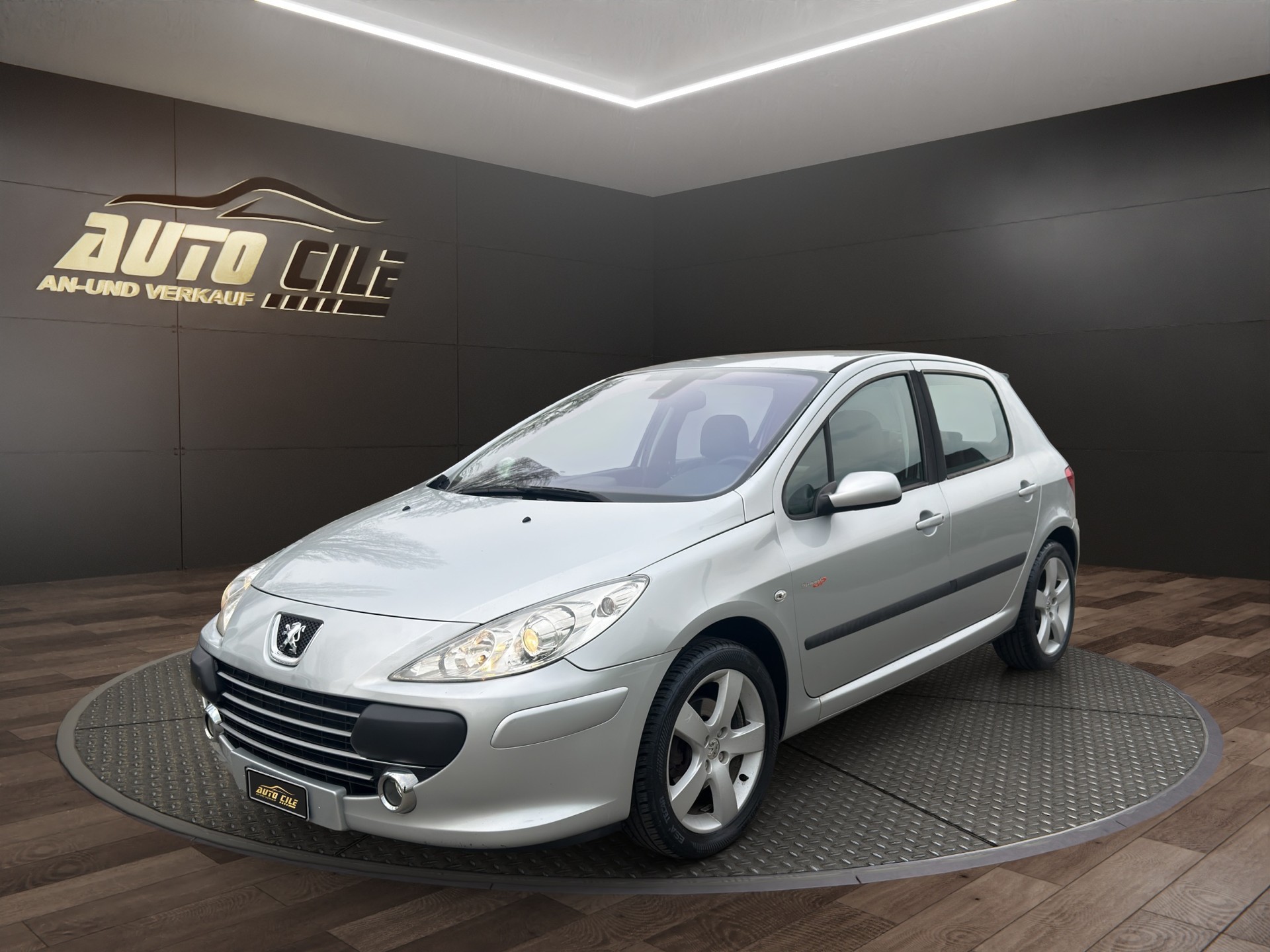 PEUGEOT 307 2.0 16V Speed Up