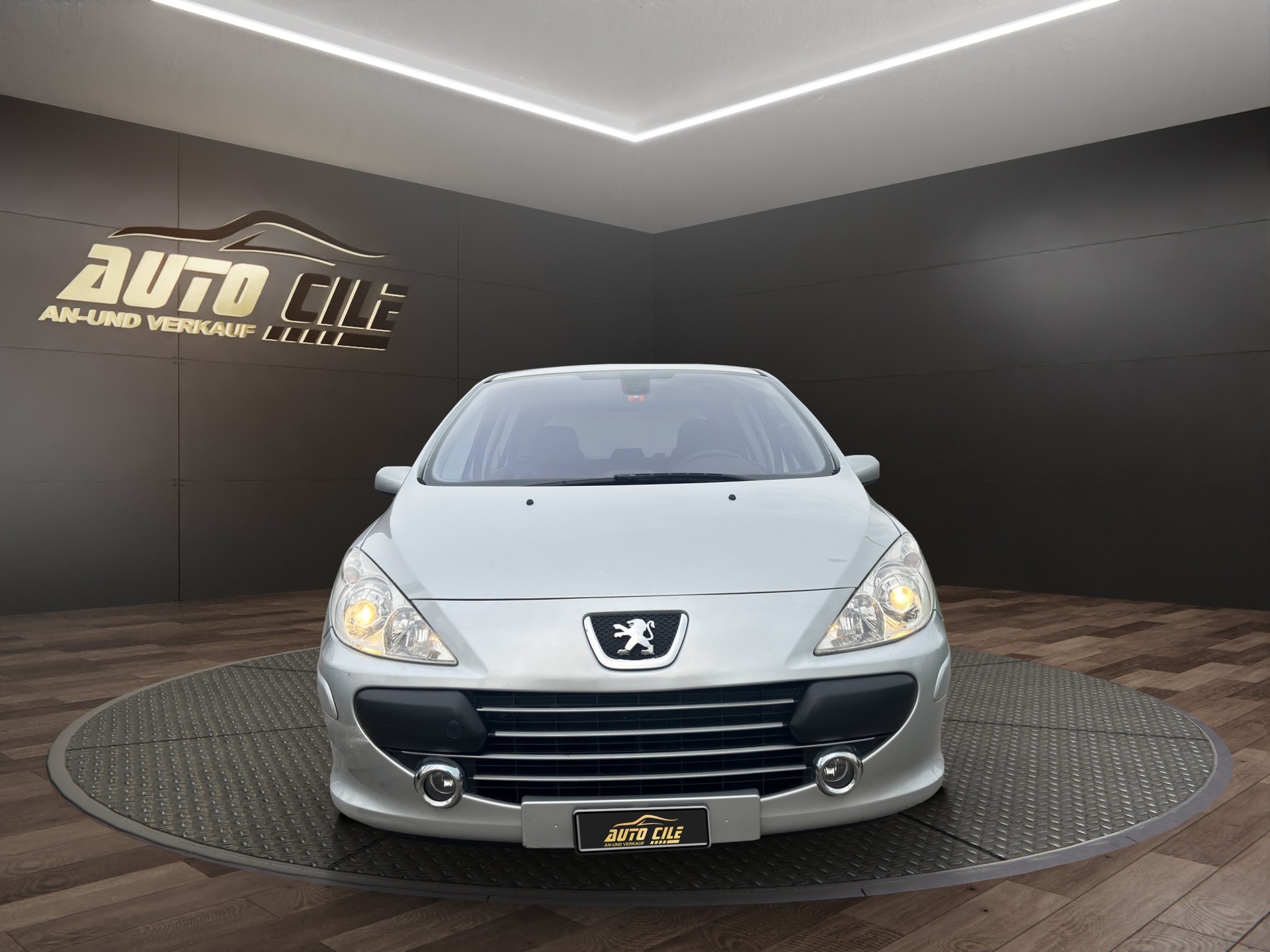 PEUGEOT 307 2.0 16V Speed Up-image-1