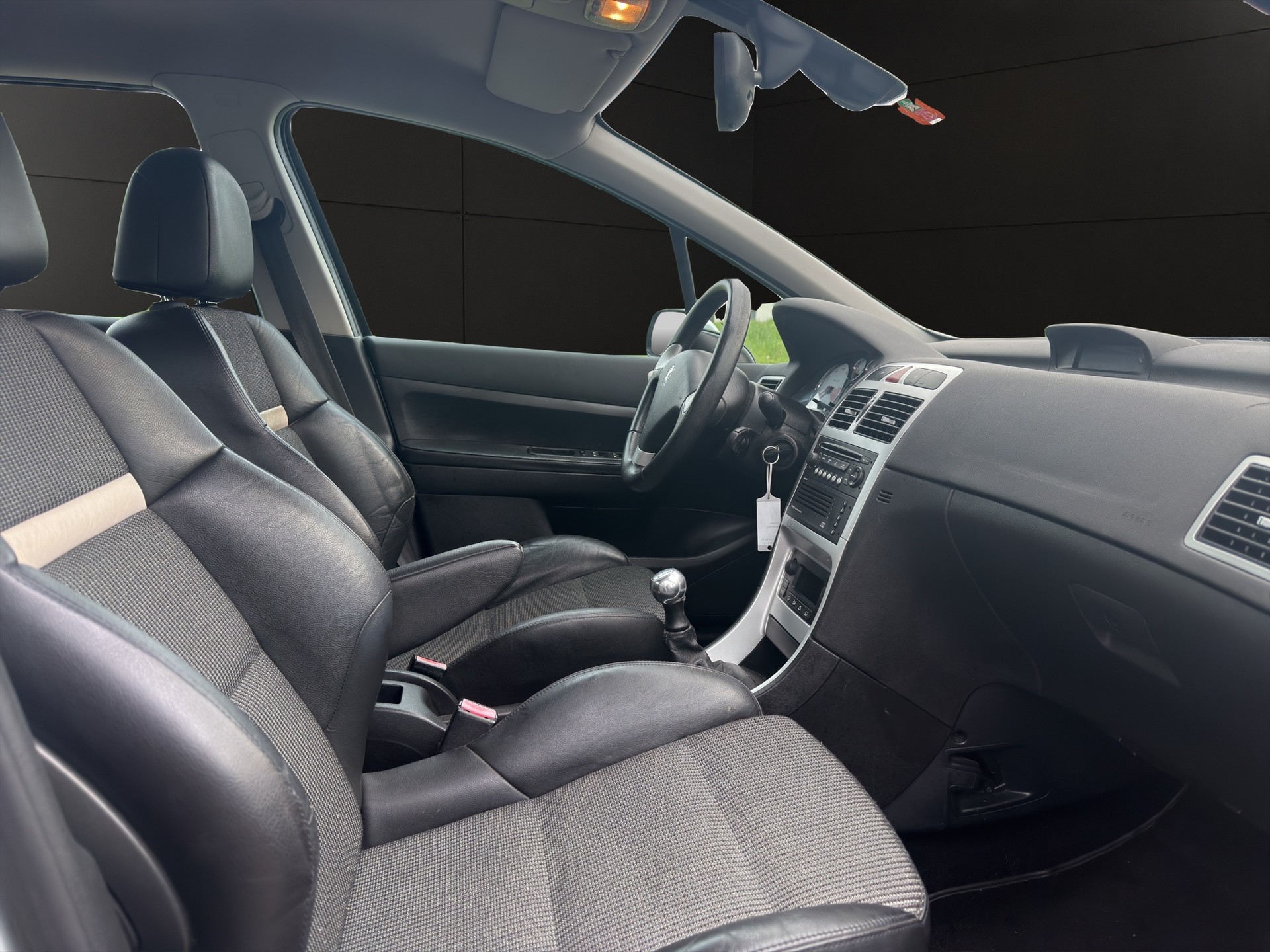 PEUGEOT 307 2.0 16V Speed Up-image-8