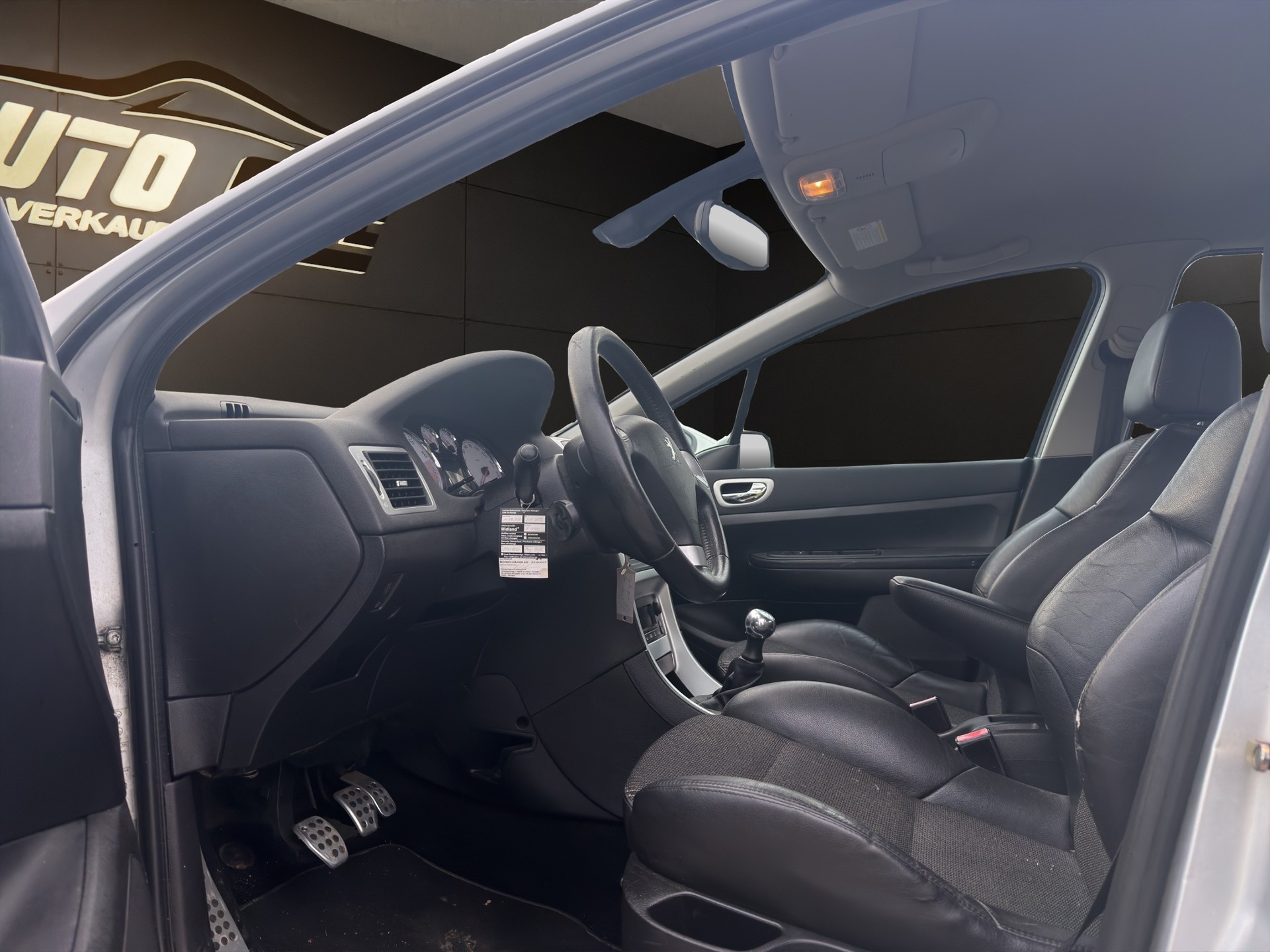 PEUGEOT 307 2.0 16V Speed Up-image-11