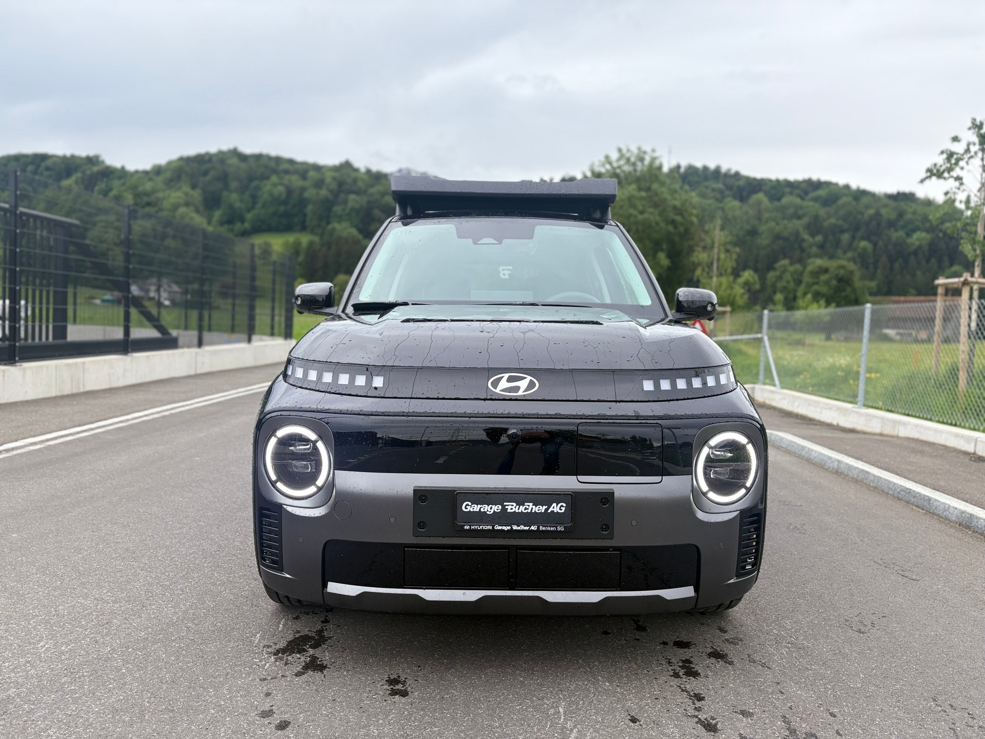 HYUNDAI Inster 49kWh Vertex Cross-showroom-element-2