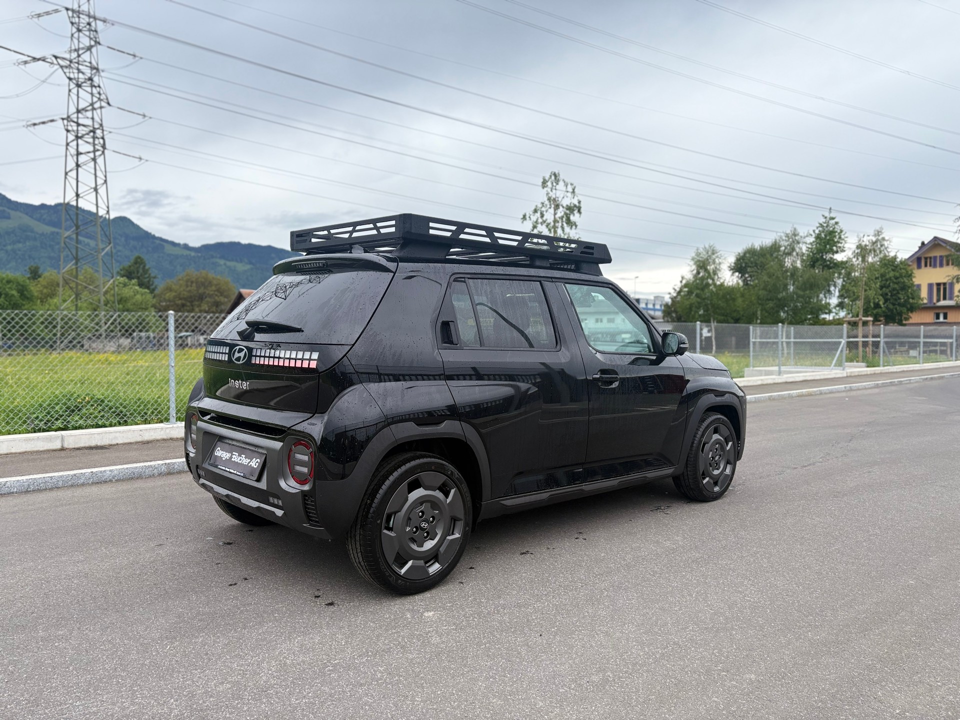 HYUNDAI Inster 49kWh Vertex Cross-showroom-element-3