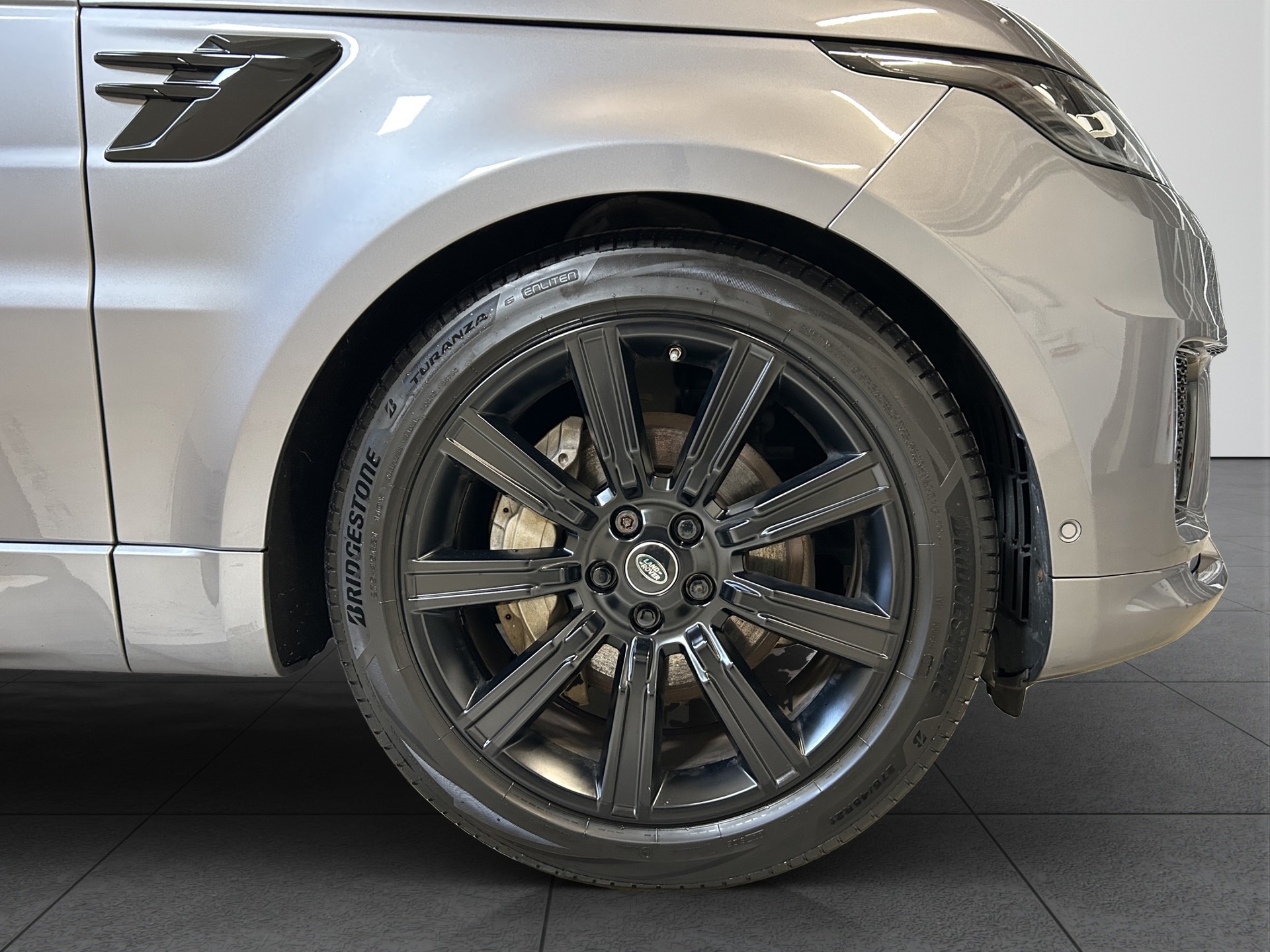 LAND ROVER Range Rover Sport 3.0 SDV6 HSE Dynamic Automatic-image-9