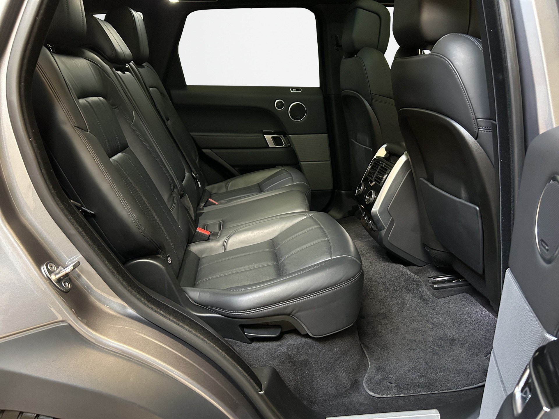 LAND ROVER Range Rover Sport 3.0 SDV6 HSE Dynamic Automatic-image-14