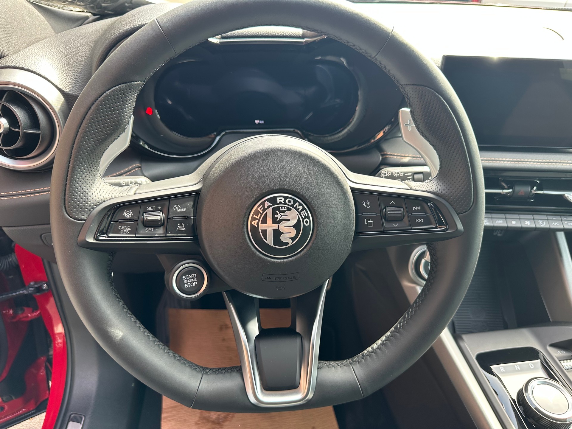 ALFA ROMEO Tonale 1.5 48V Hybrid Veloce Premium Tech-image-6