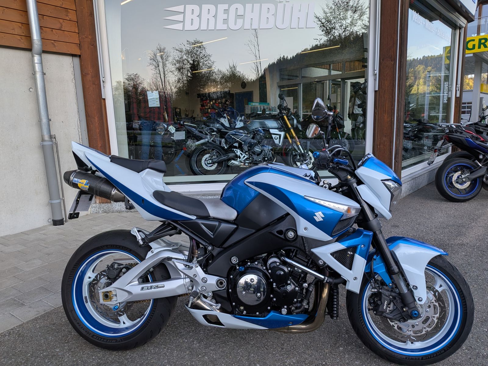 SUZUKI GSX 1300 B-King