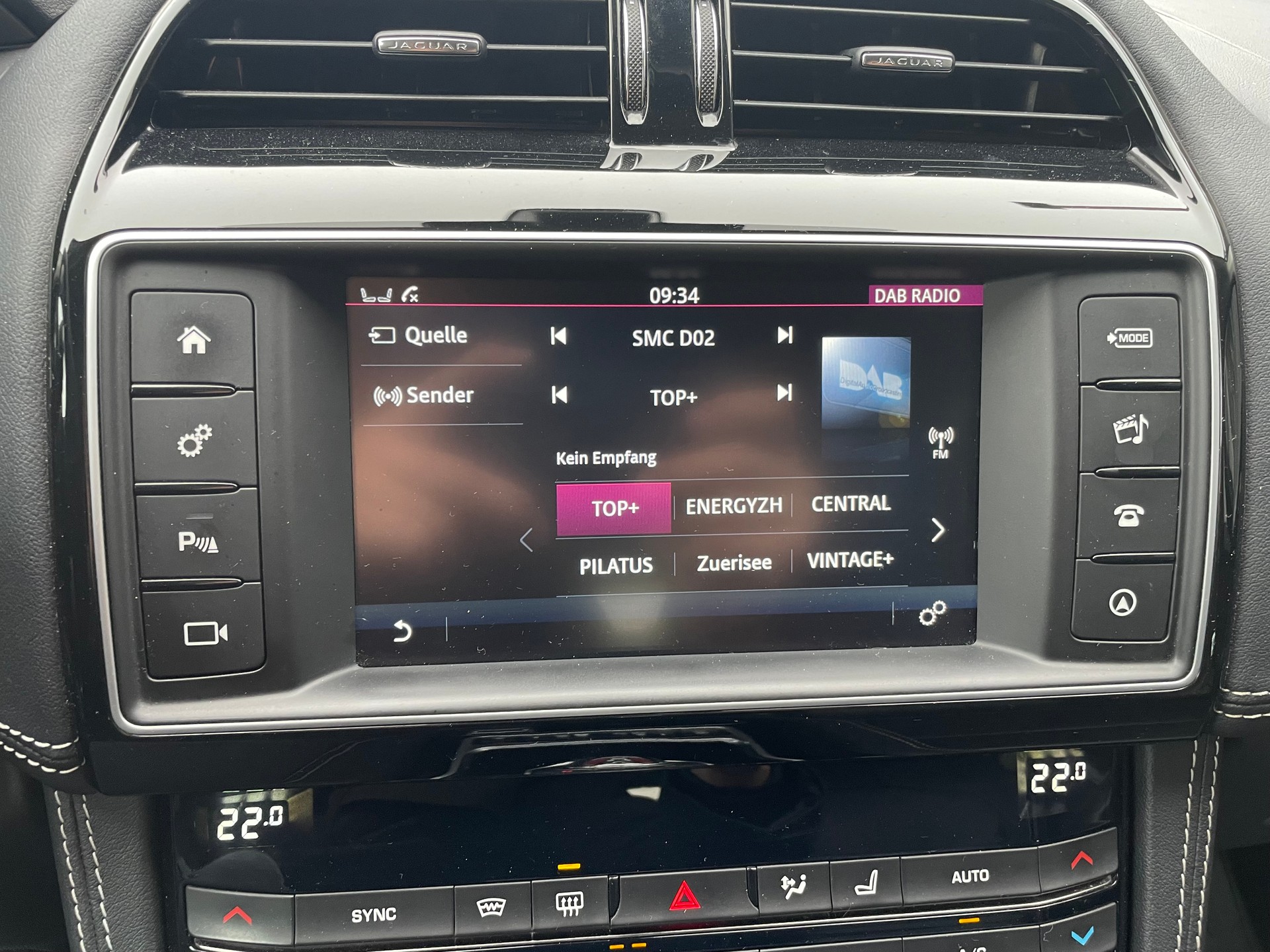 JAGUAR F-Pace 3.0 TD R-Sport AWD Automatik-image-12