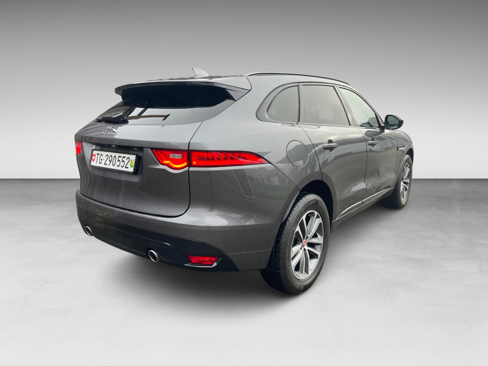 JAGUAR F-Pace 3.0 TD R-Sport AWD Automatik-image-3