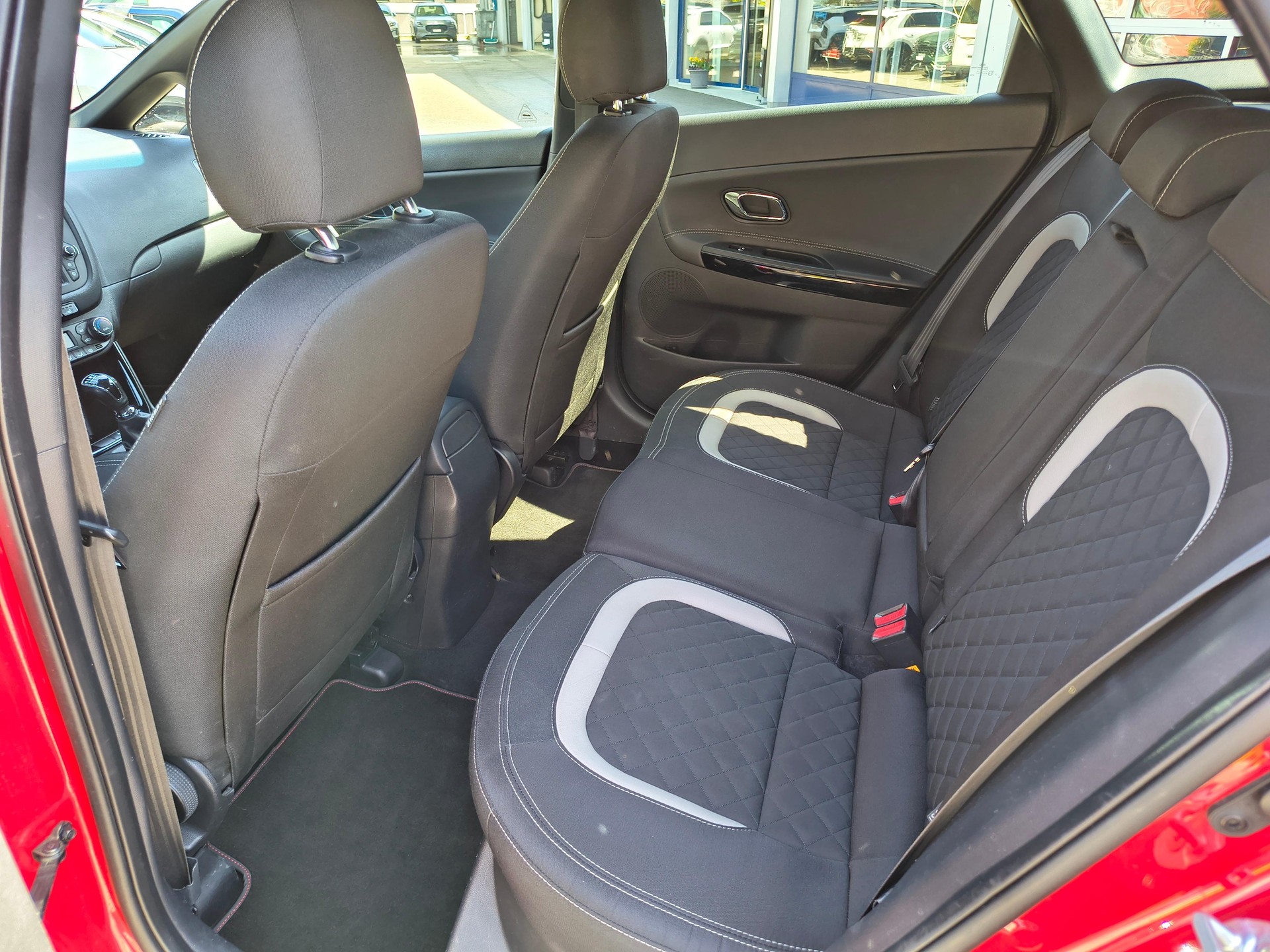 KIA Cee'd Sportswagon 1.0 T-GDi GT-Line-image-9