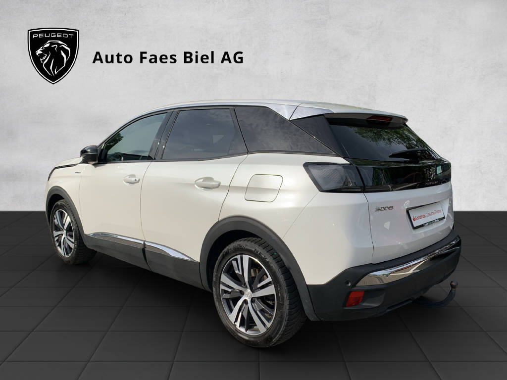 PEUGEOT 3008 1.6 Plug-in Hybrid Allure Pack-image-3