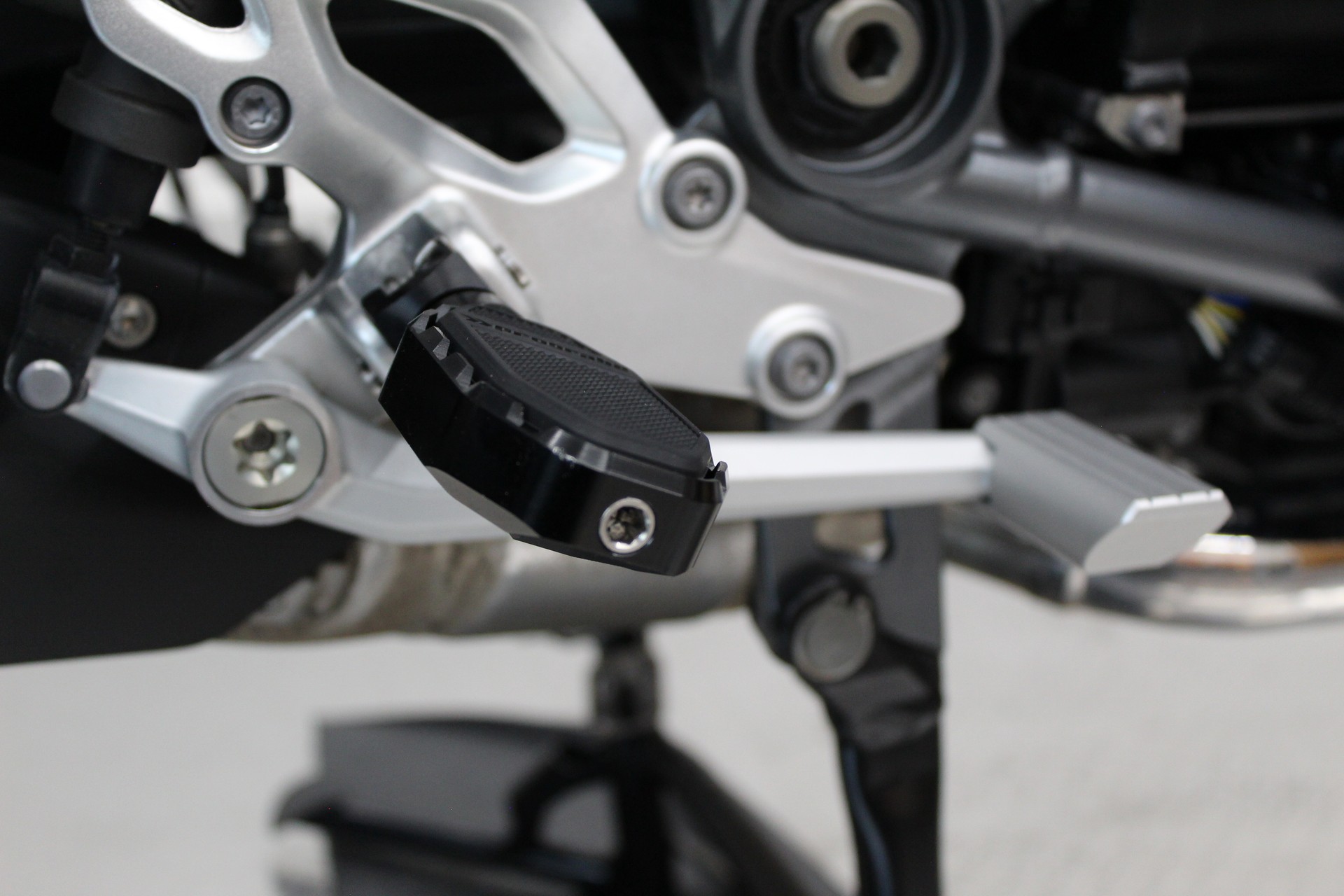 BMW R 1250 R-image-7