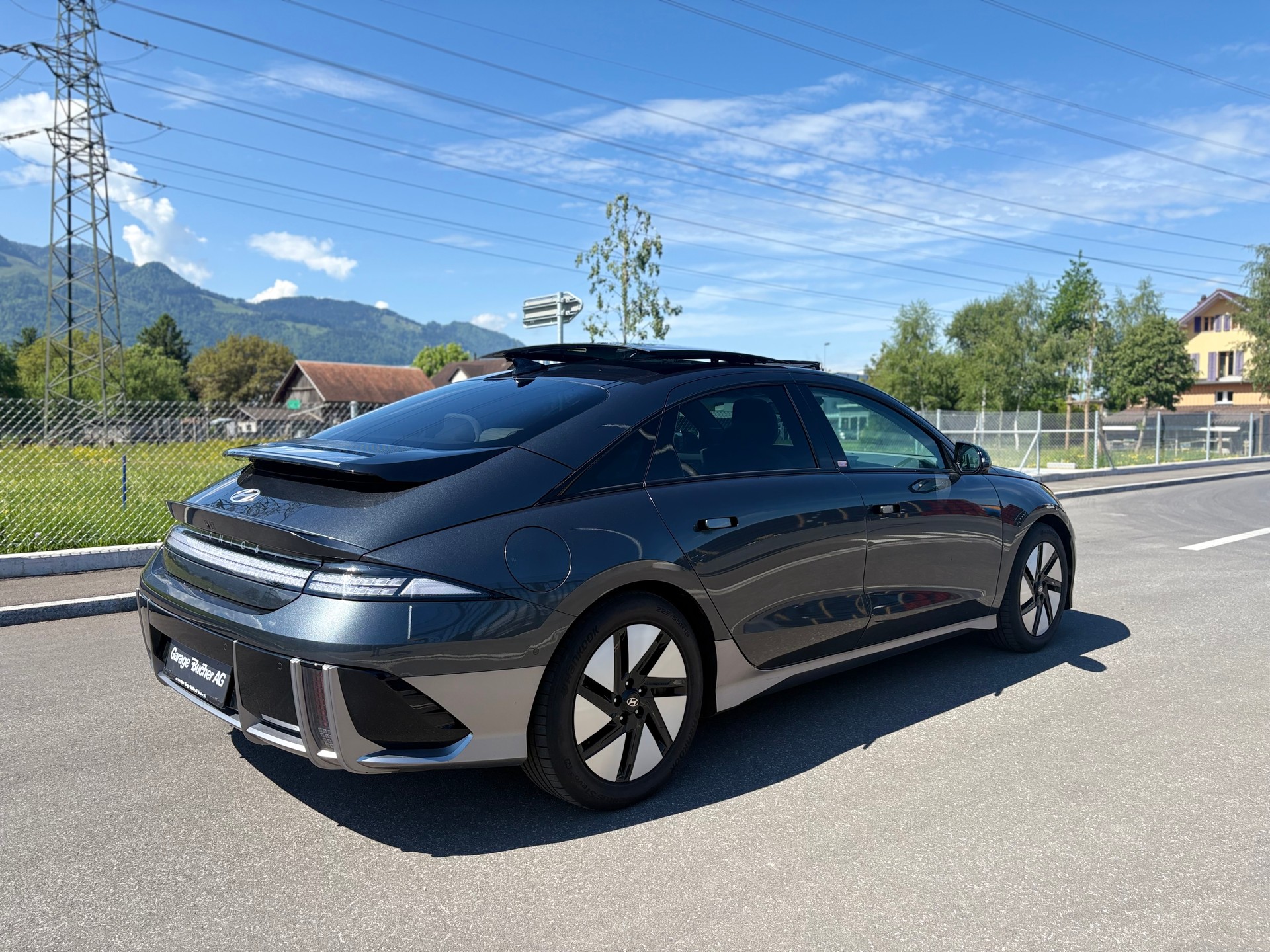 HYUNDAI Ioniq 6 77kWh Launch Edition 2WD-showroom-element-2