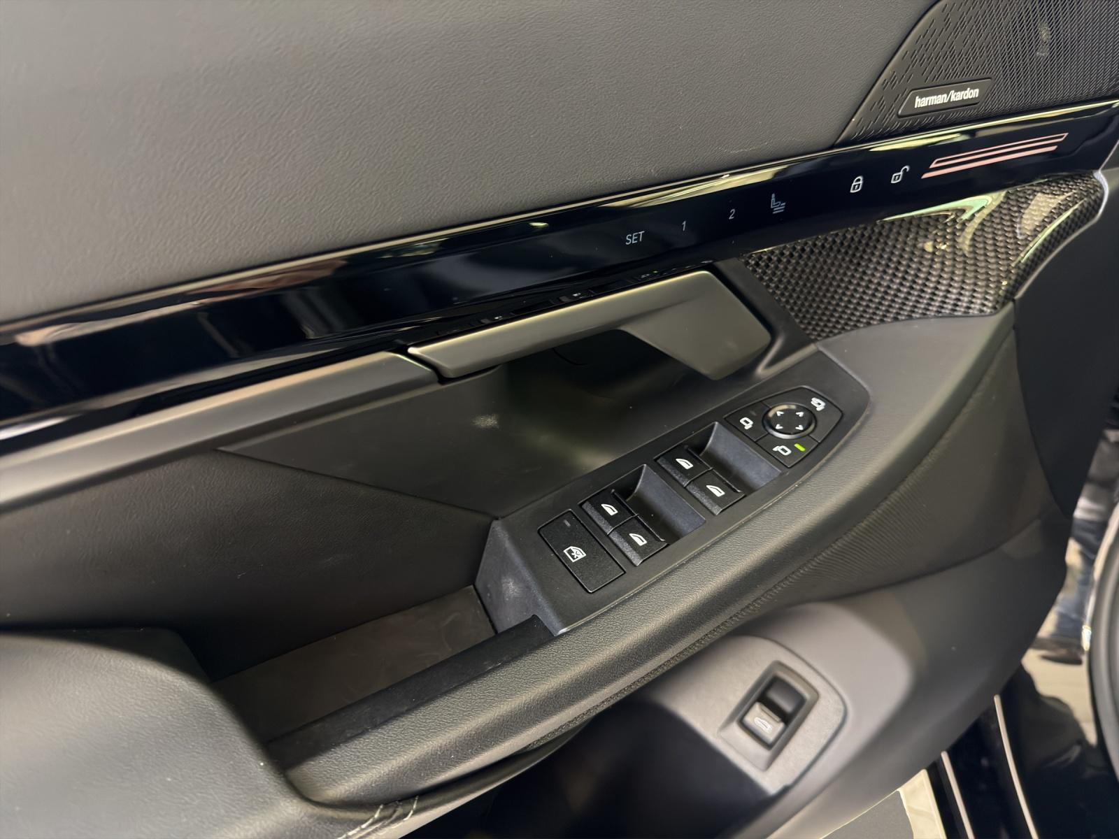 BMW 520d xDrive Touring M Sportpaket Pro (Leasingaktion ab 1.9%)-image-13