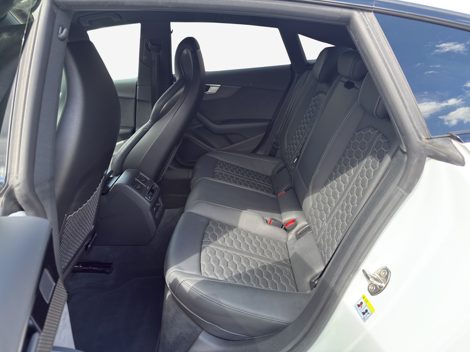AUDI RS5 Sportback 2.9 TFSI quattro tiptronic-image-11