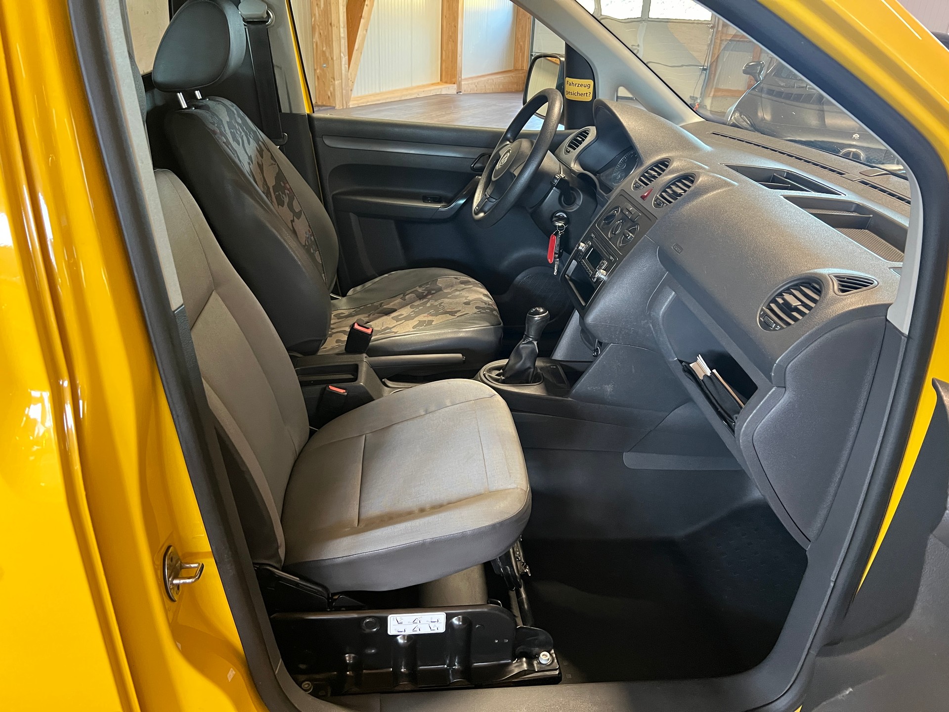 VW Caddy Maxi 1.2 TSI-image-11