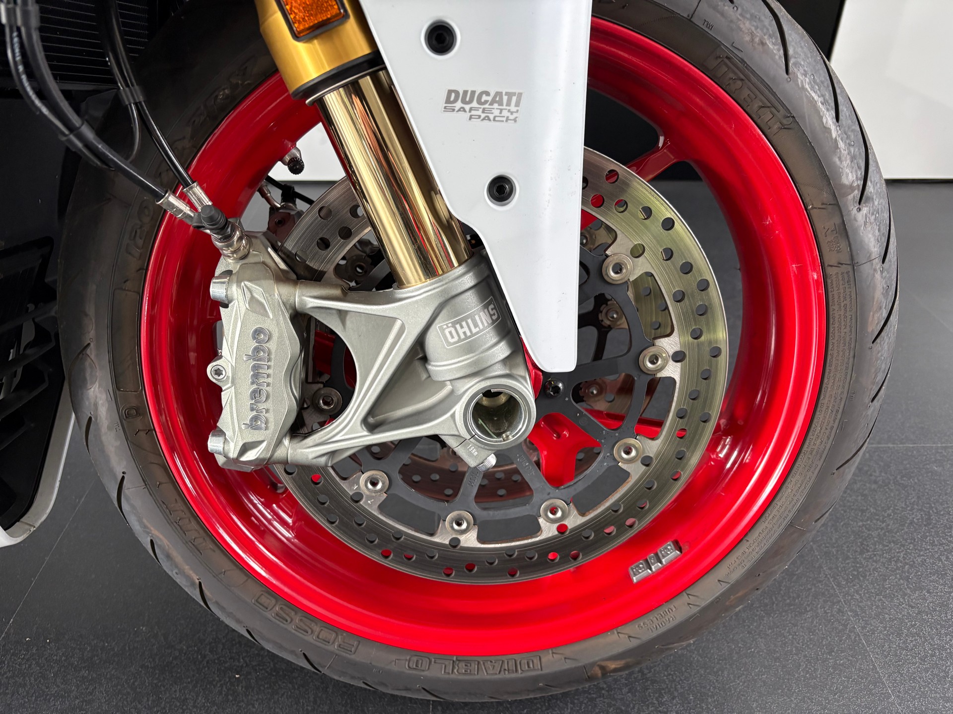DUCATI 950 Supersport S-image-2