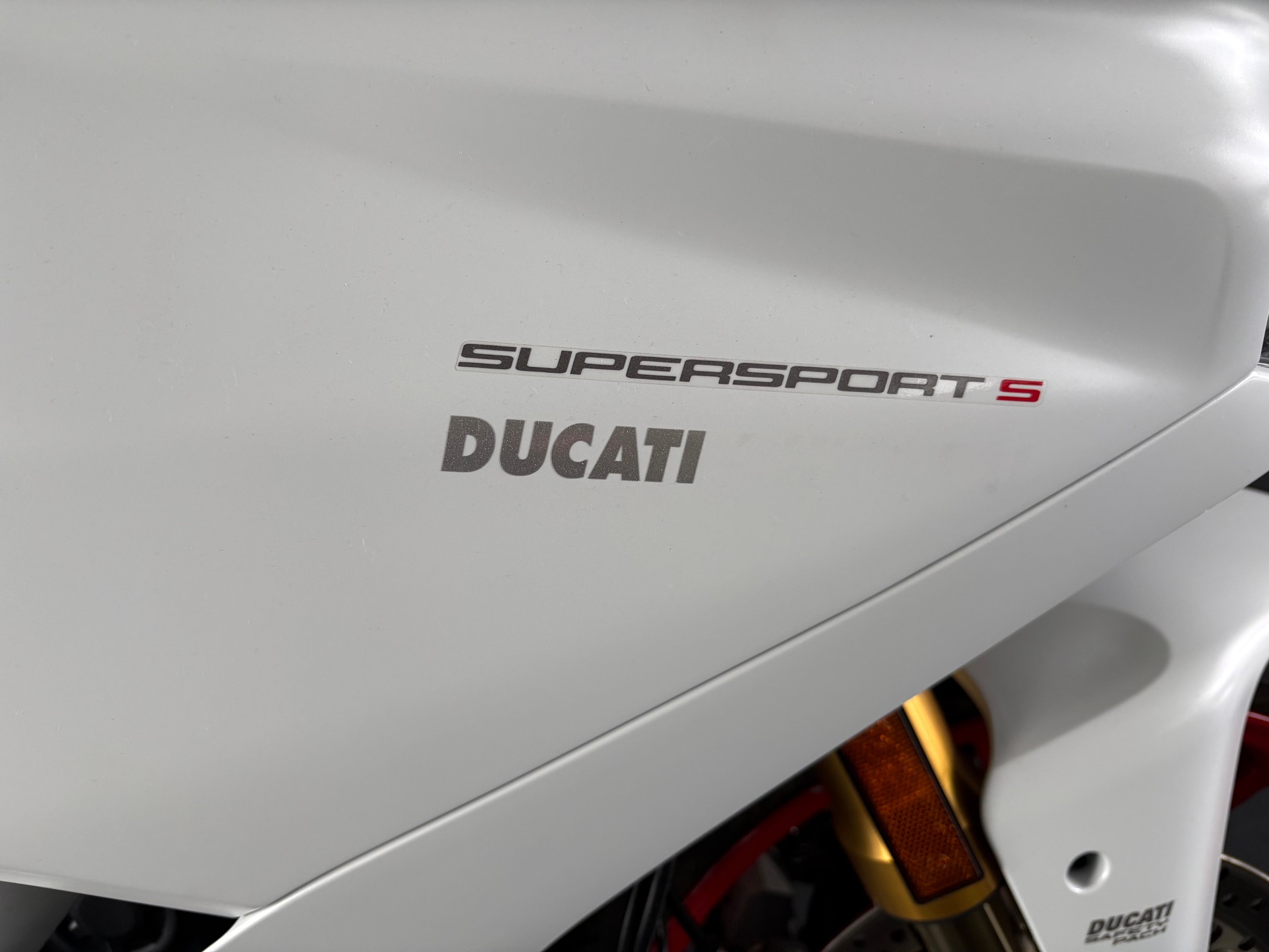 DUCATI 950 Supersport S-image-1