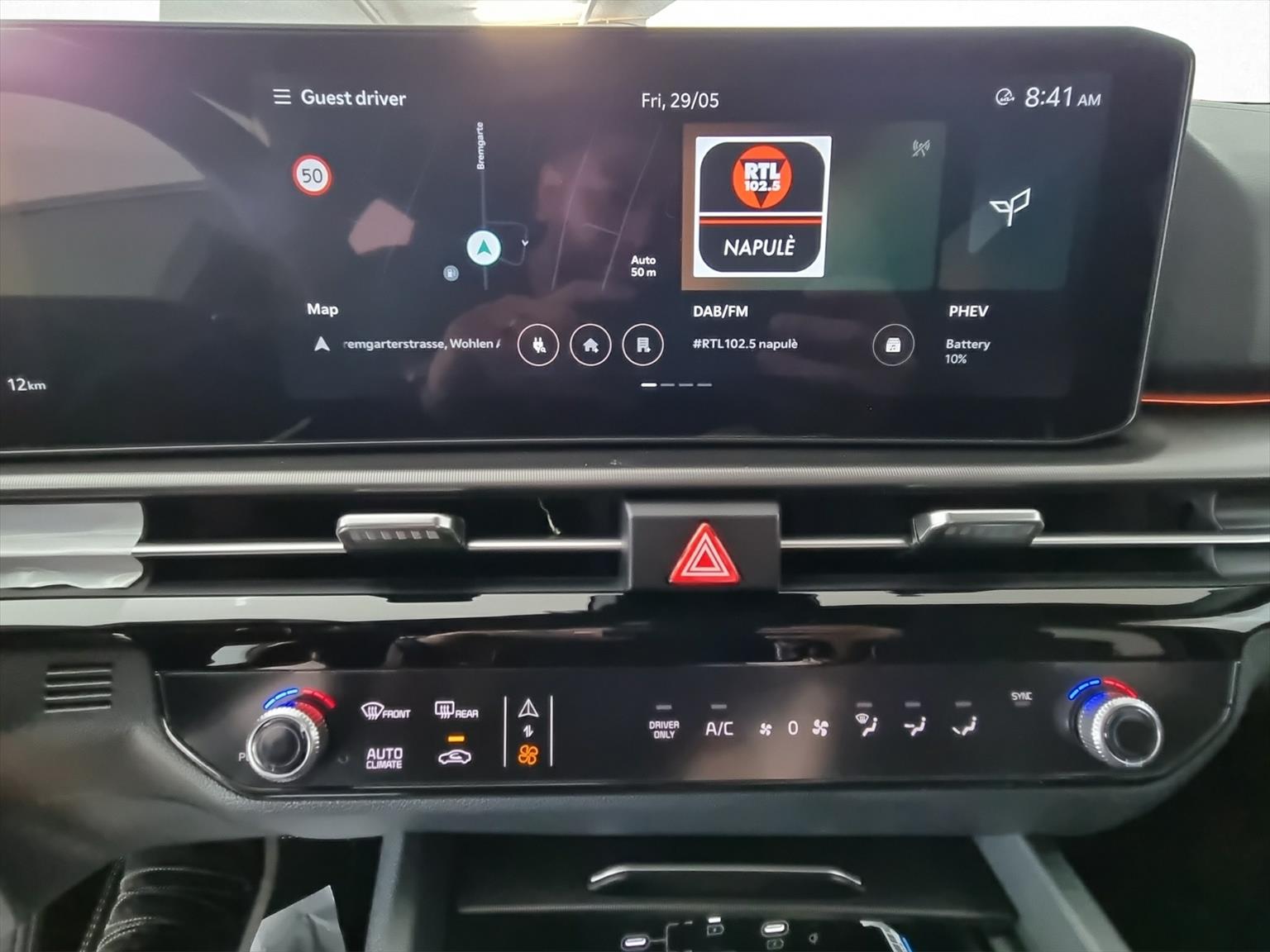 KIA Sportage 1.6 T-GDi PHEV AWD GT-Line-image-12