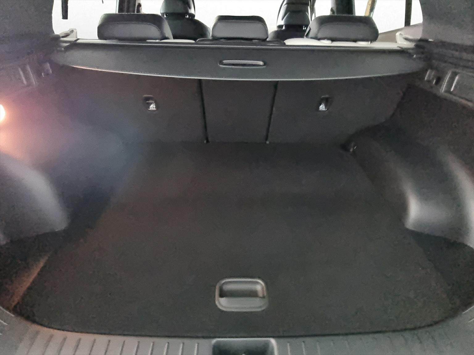 KIA Sportage 1.6 T-GDi PHEV AWD GT-Line-image-15