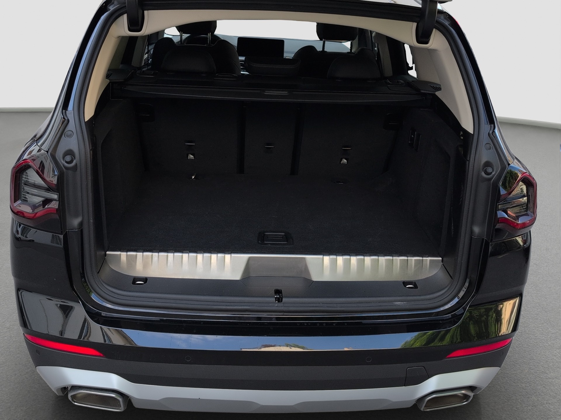 BMW X3 xDrive 30e-image-9