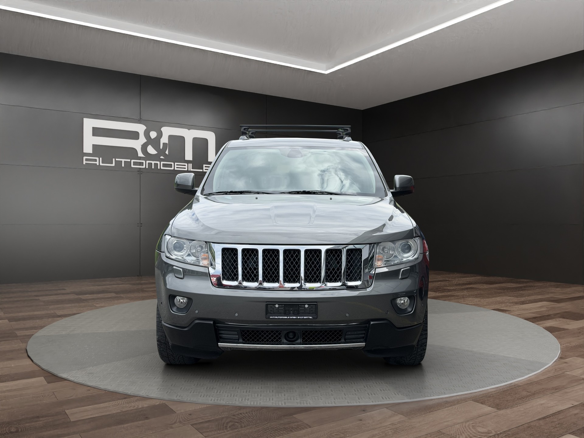 JEEP Grand Cherokee 3.0 CRD Overland Automatic-showroom-element-1