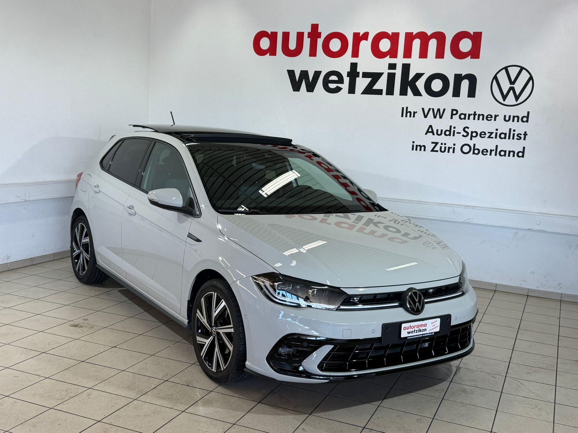 VW Polo 1.0 TSI R-Line DSG-showroom-element-1