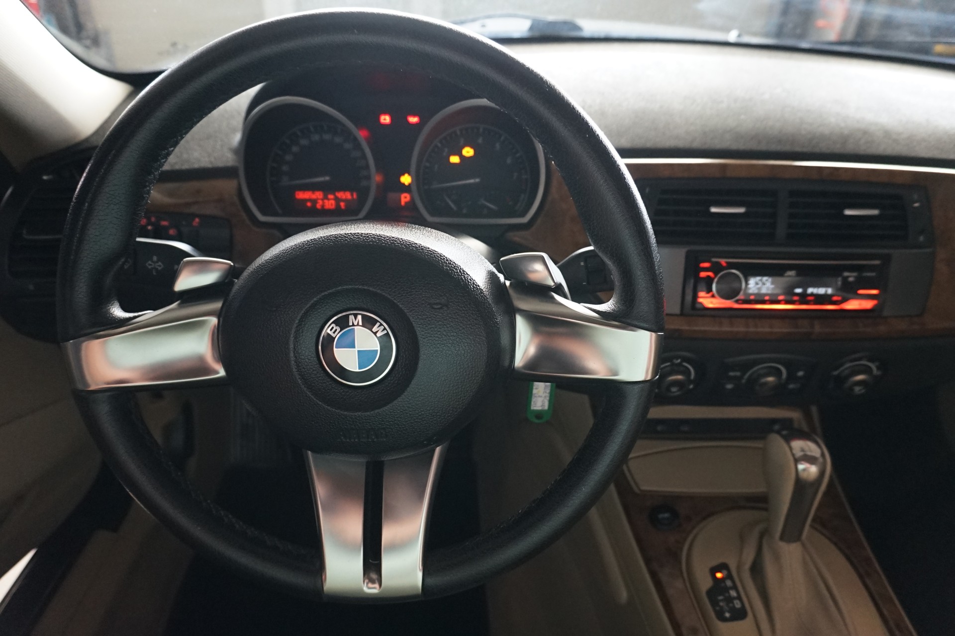 BMW Z4 3.0si Coupé 265PS Automat-image-13