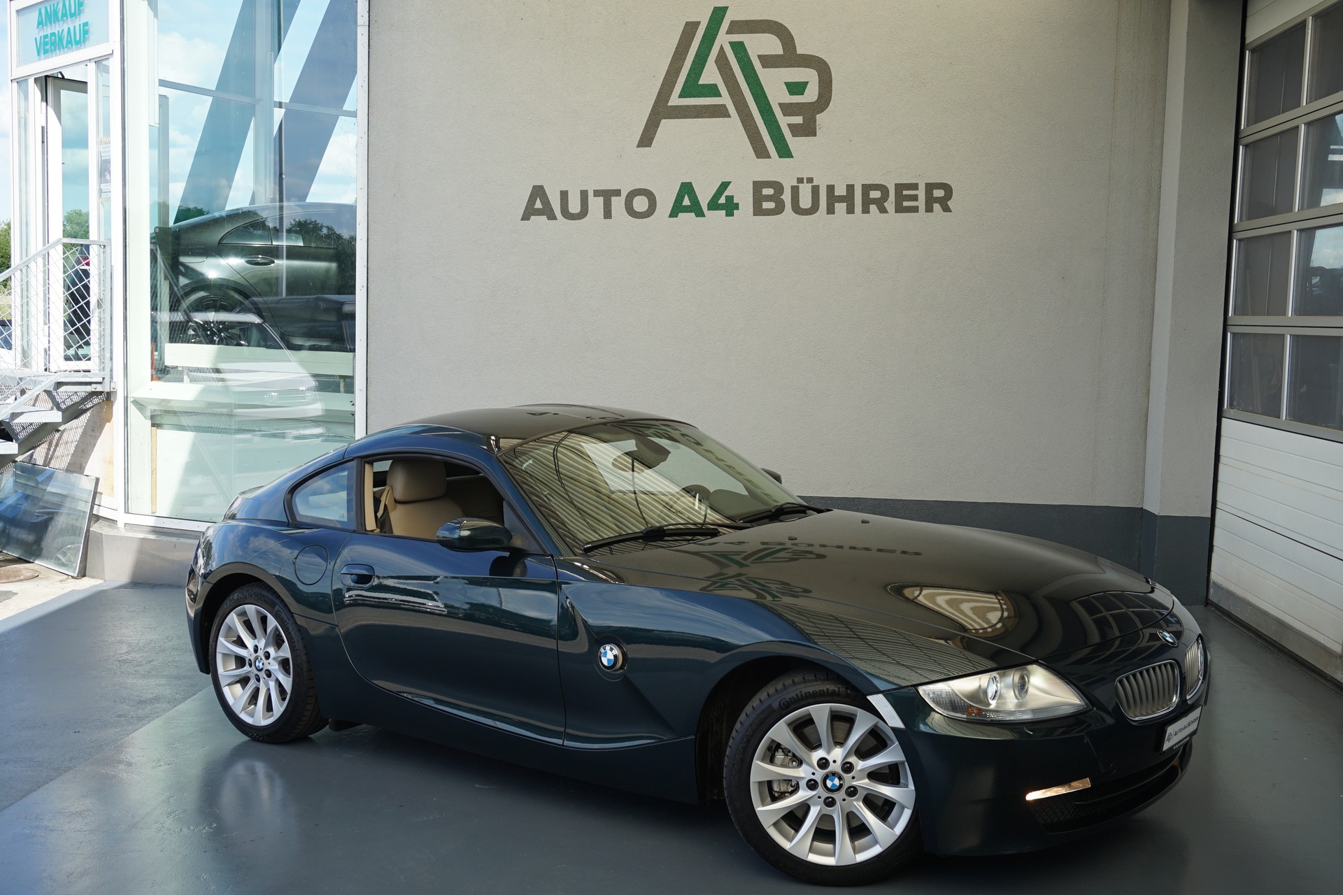 BMW Z4 3.0si Coupé 265PS Automat-showroom-element-1