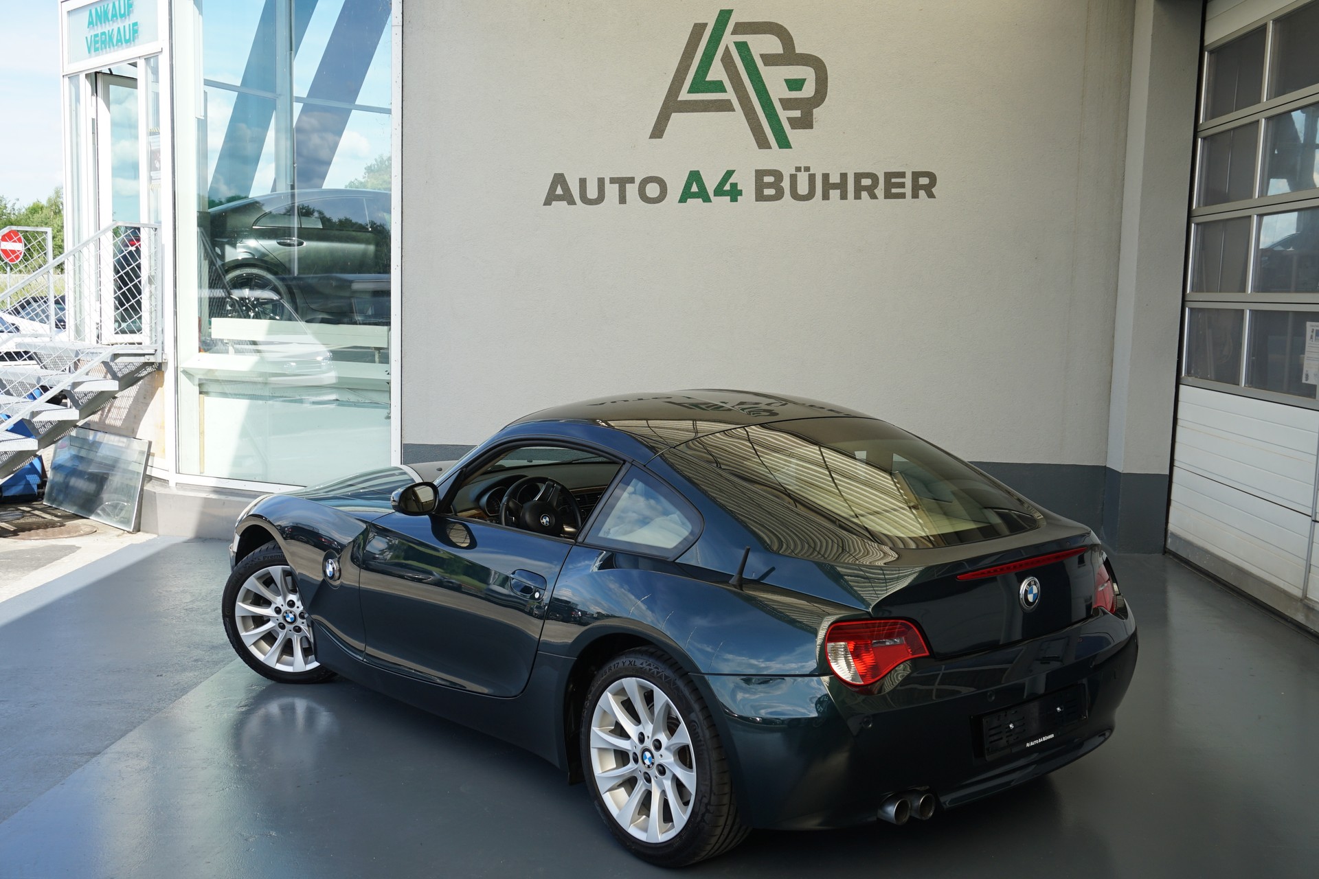 BMW Z4 3.0si Coupé 265PS Automat-image-5