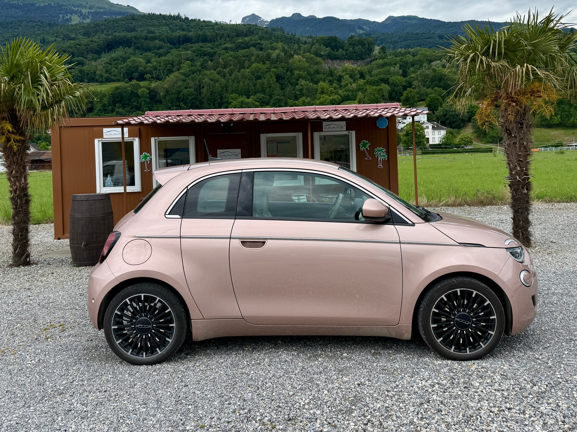 FIAT 500e 3+1 Türen electric 87 kW La Prima-image-8